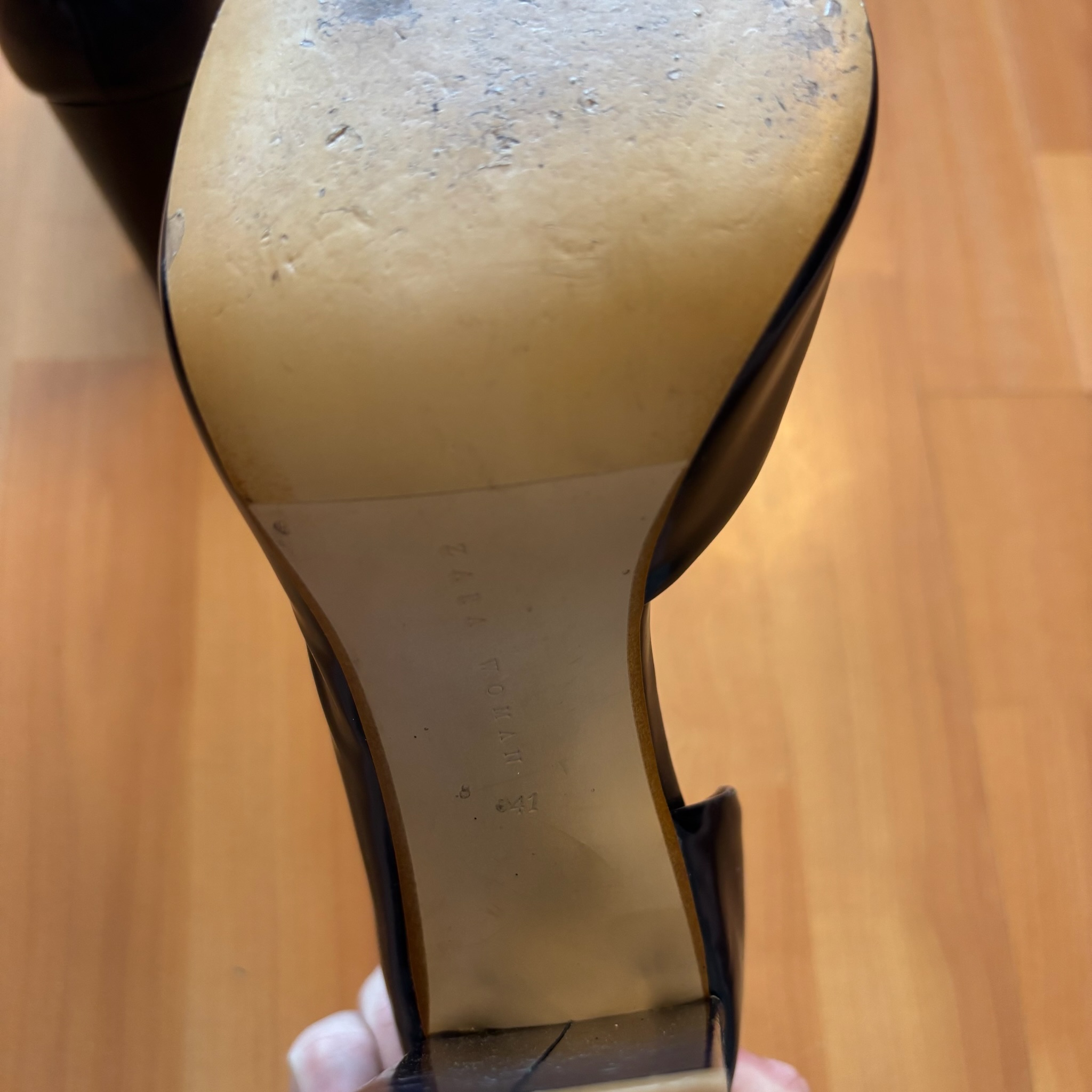 Zara Woman Black Patent Leather Block Heel Pumps UK 6 image 4