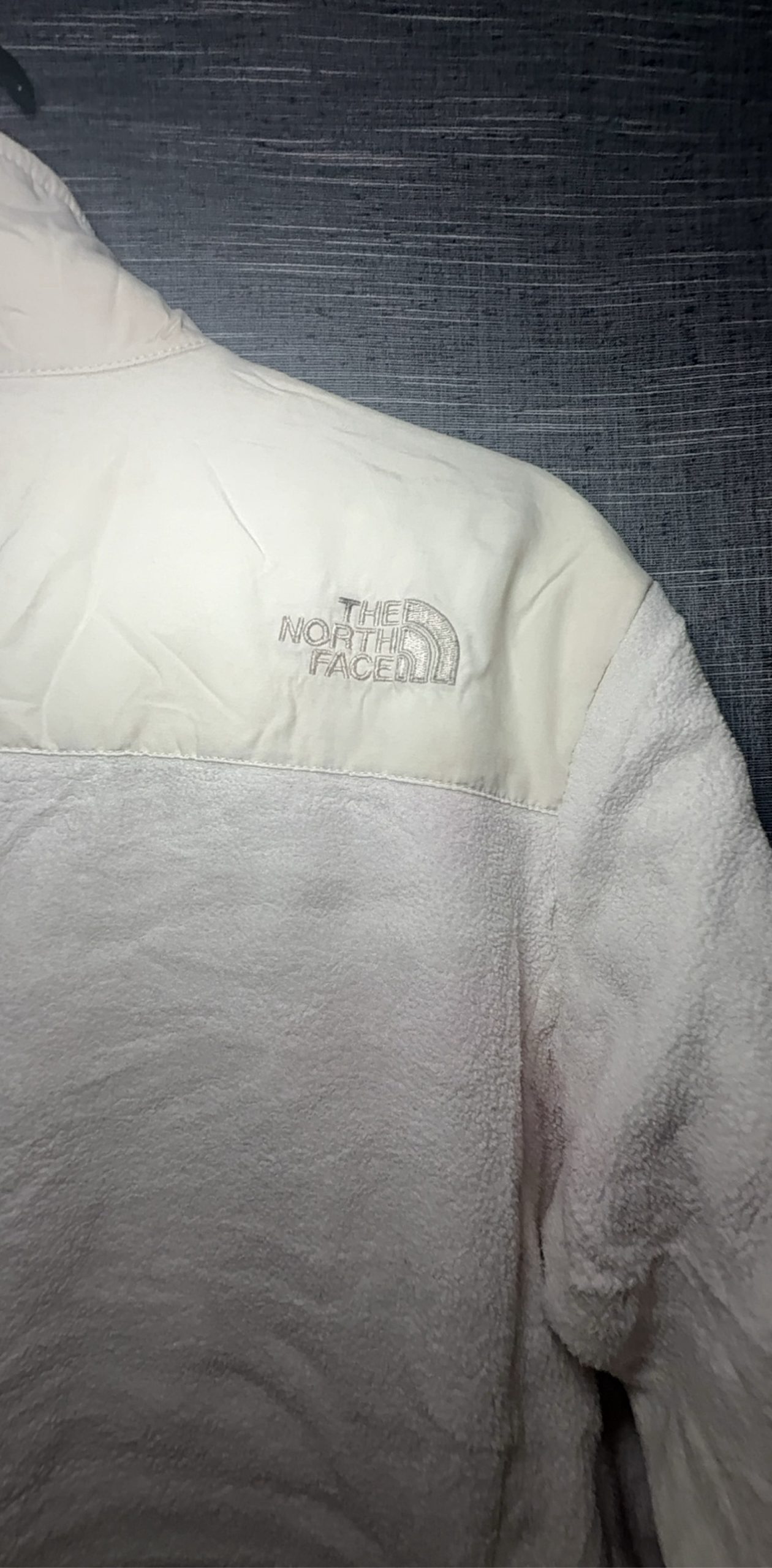 The North Face Girls' White Fleece Jacket Large Stain image 6