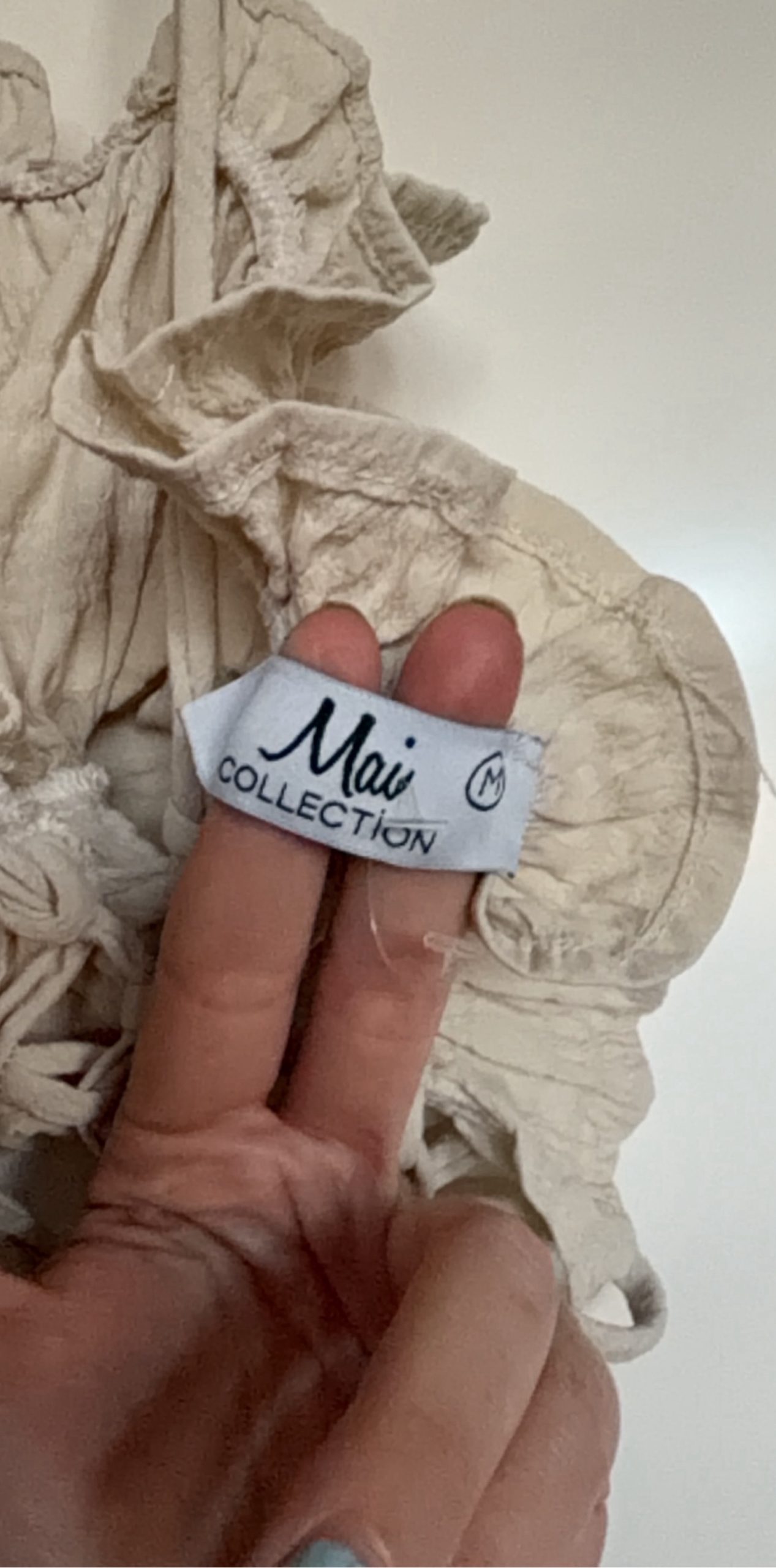 Romantic Country Beige Crop Top Medium Ruffle Details image 3