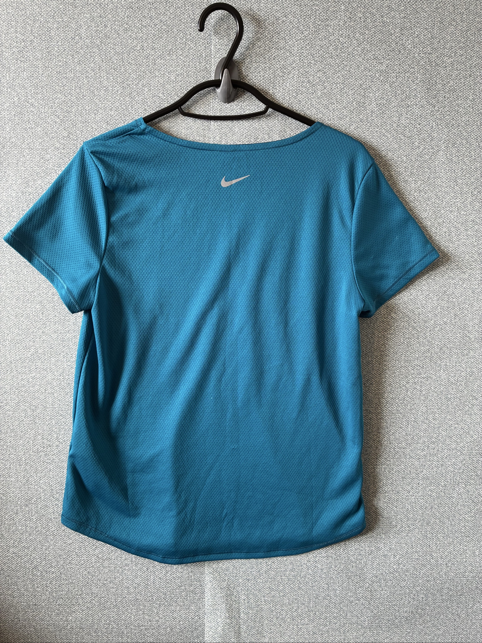 Nike Women's Teal Dri-FIT Running T-Shirt Small image 5