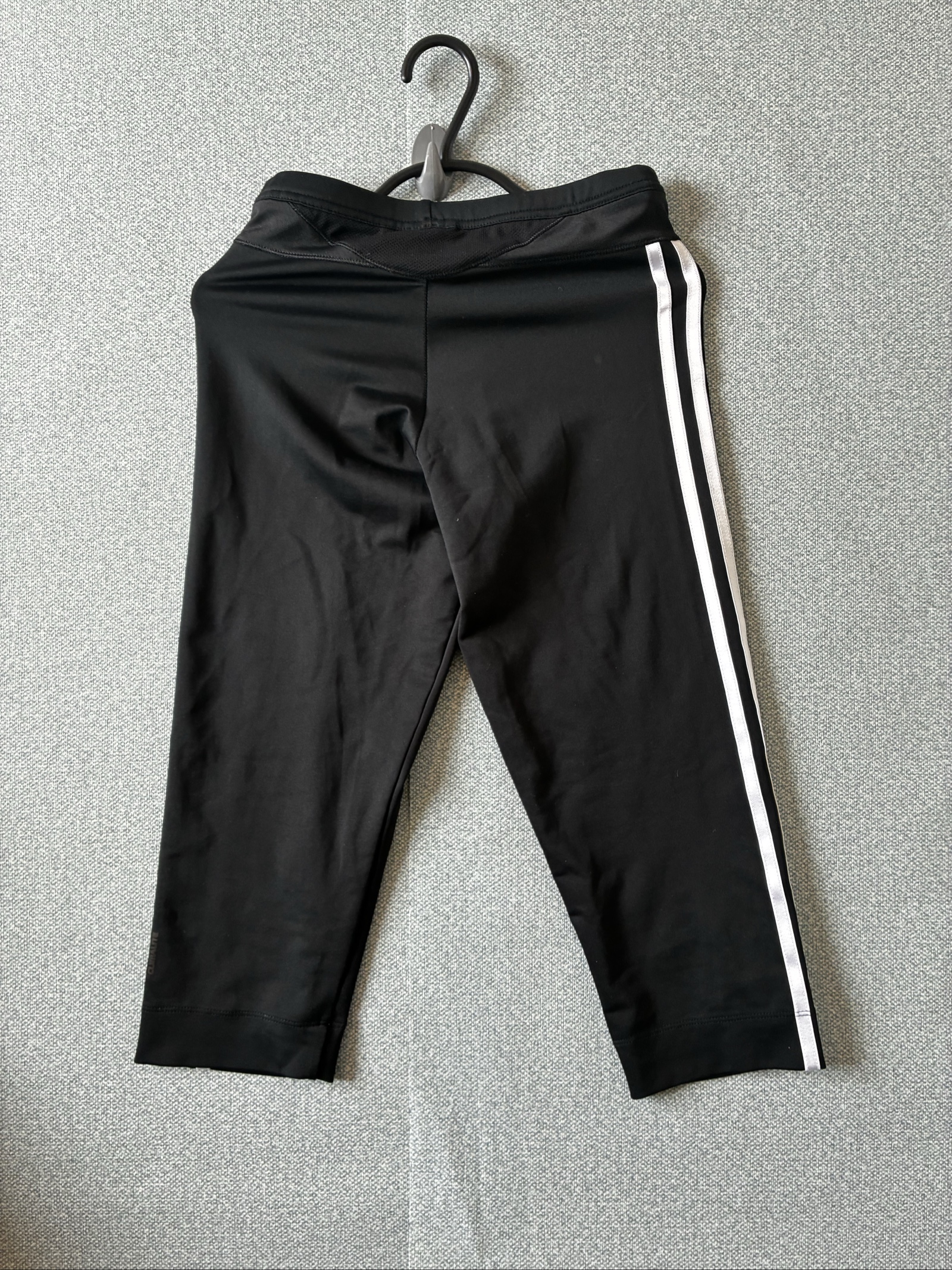 Adidas Black & White Women's Cropped Leggings Small image 5