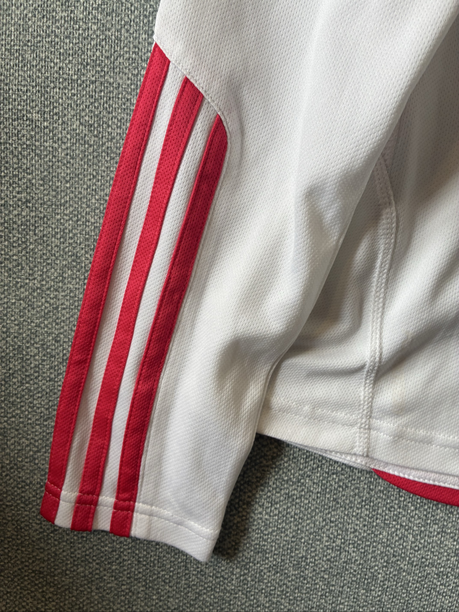 Adidas White & Red Climacool V-Neck Sweater Small image 4