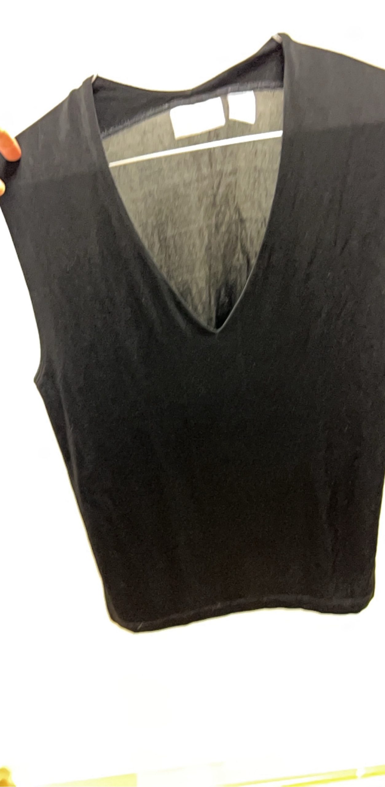 Chico's Women's Black V-Neck Tank Top Size 2