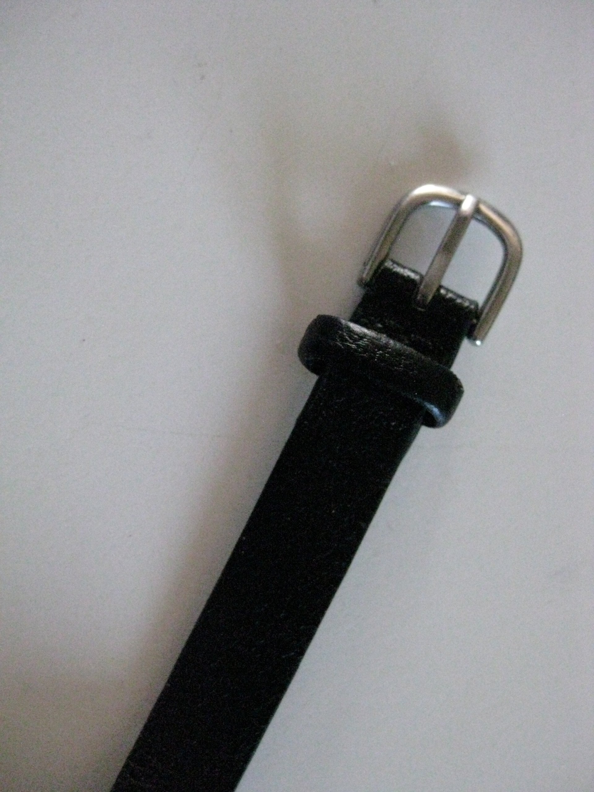 Trend-Design Silver & Black Quartz Wristwatch Unisex image 6