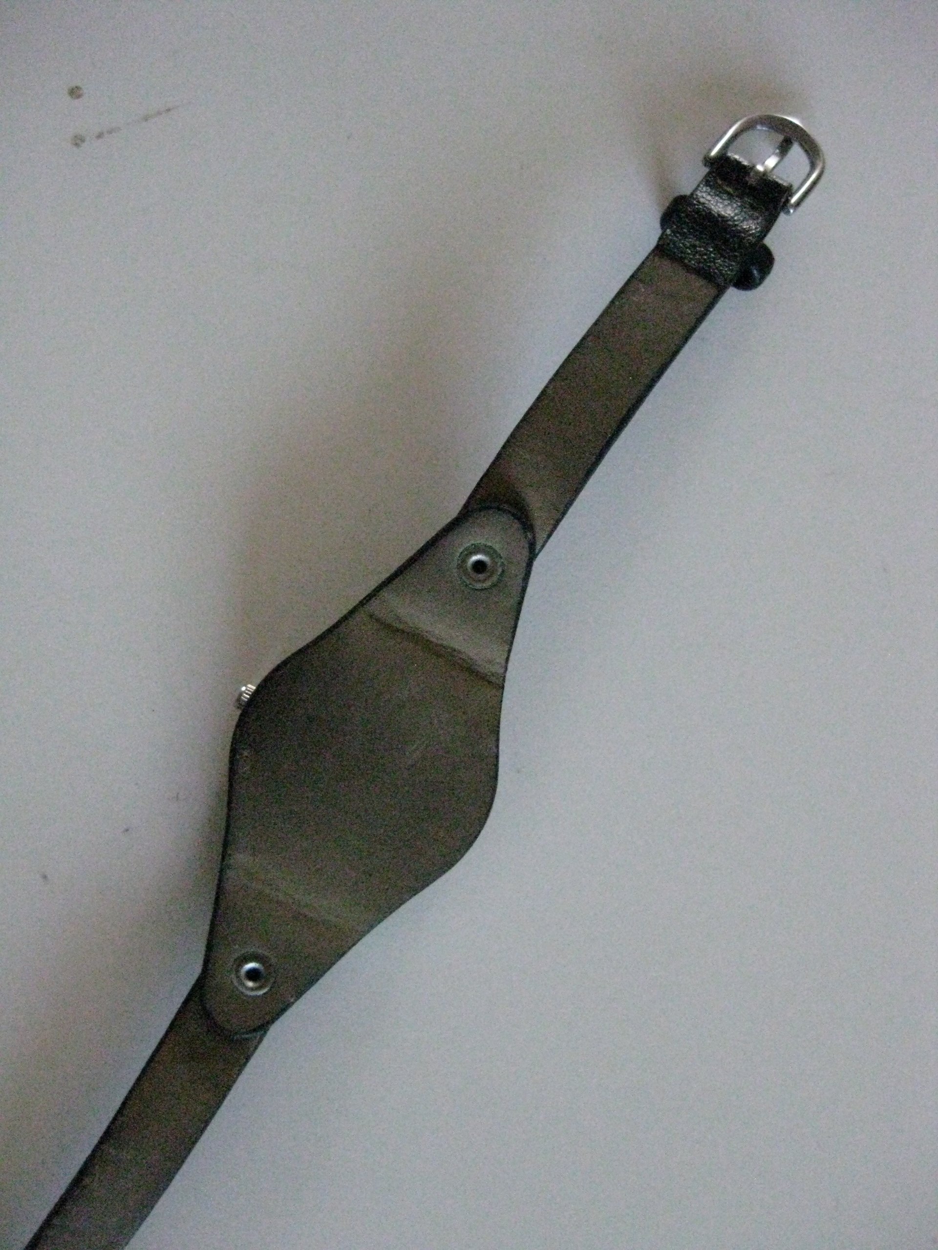 Trend-Design Silver & Black Quartz Wristwatch Unisex image 10