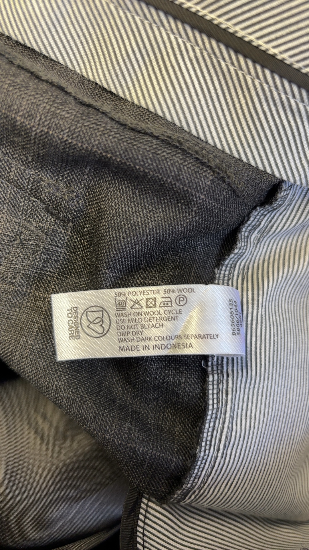 Designers at Debenhams charcoal grey Checkered Wool Blend Trousers 38R perfect conditon worn once image 3