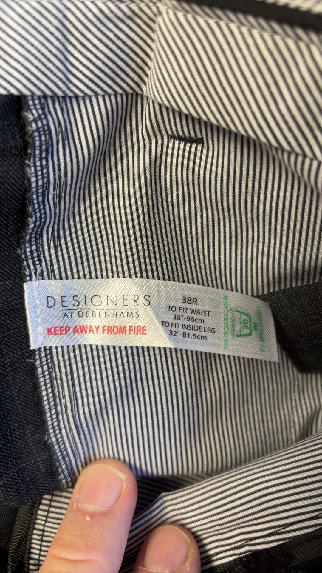Designers at Debenhams charcoal grey Checkered Wool Blend Trousers 38R perfect conditon worn once image 4