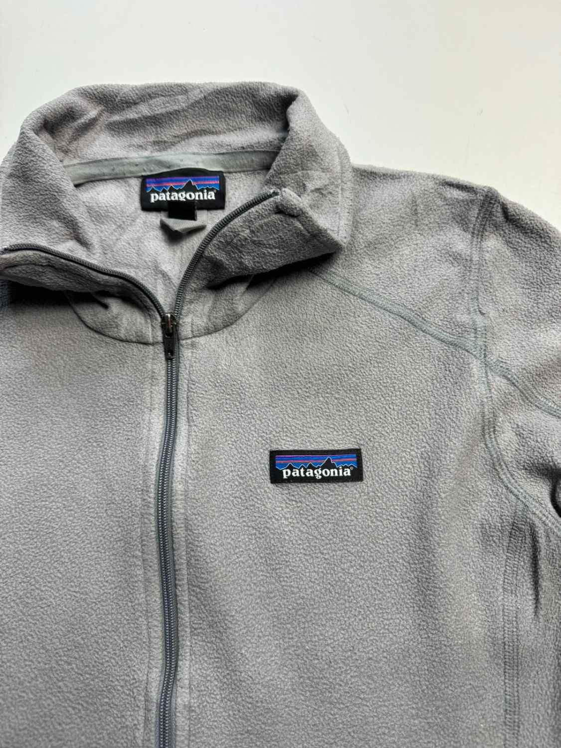 Patagonia Gris Veste Polaire Zippée 100% Polyester - taille Medium image 2