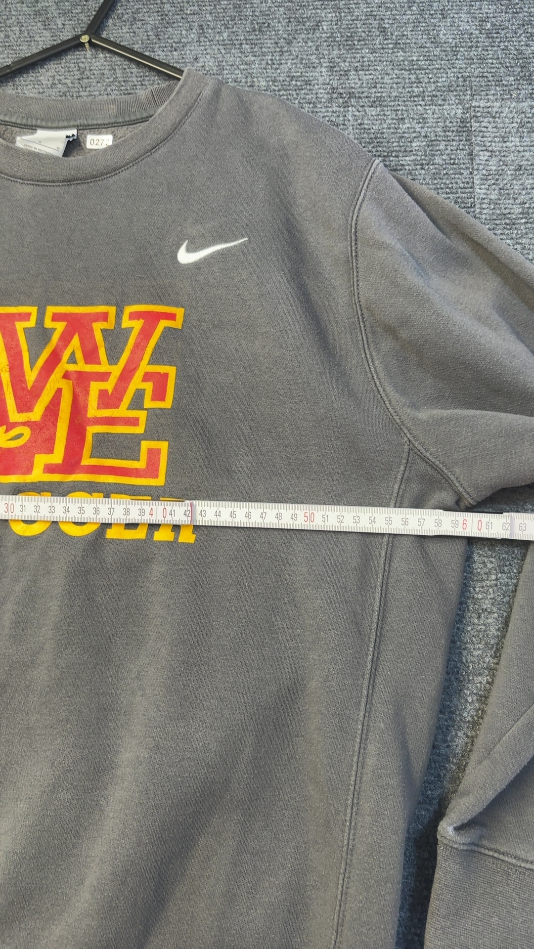 Nike Grey Williamsville East Soccer Cotton Sweatshirt Large good condition image 8
