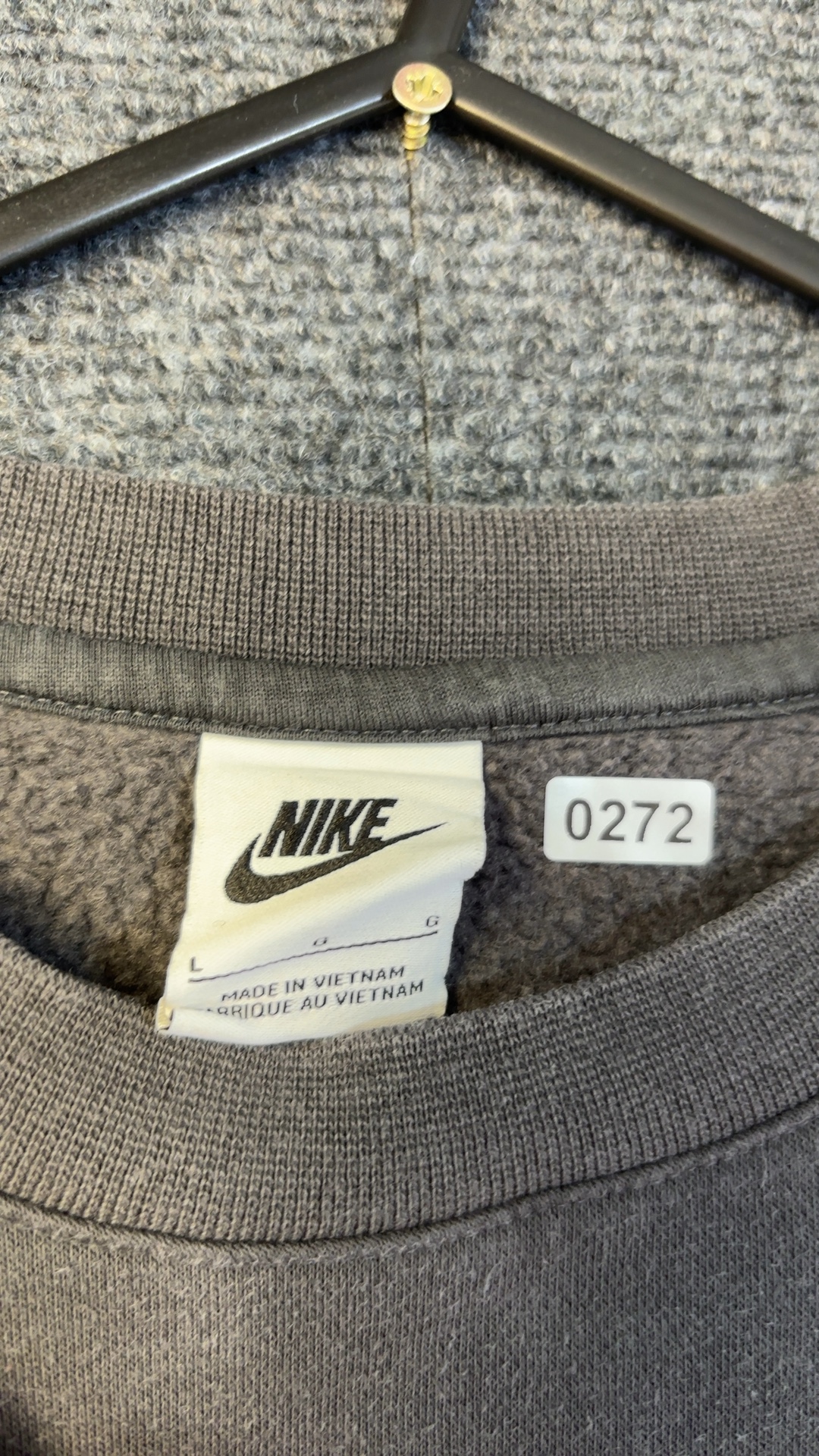 Nike Grey Williamsville East Soccer Cotton Sweatshirt Large good condition image 4