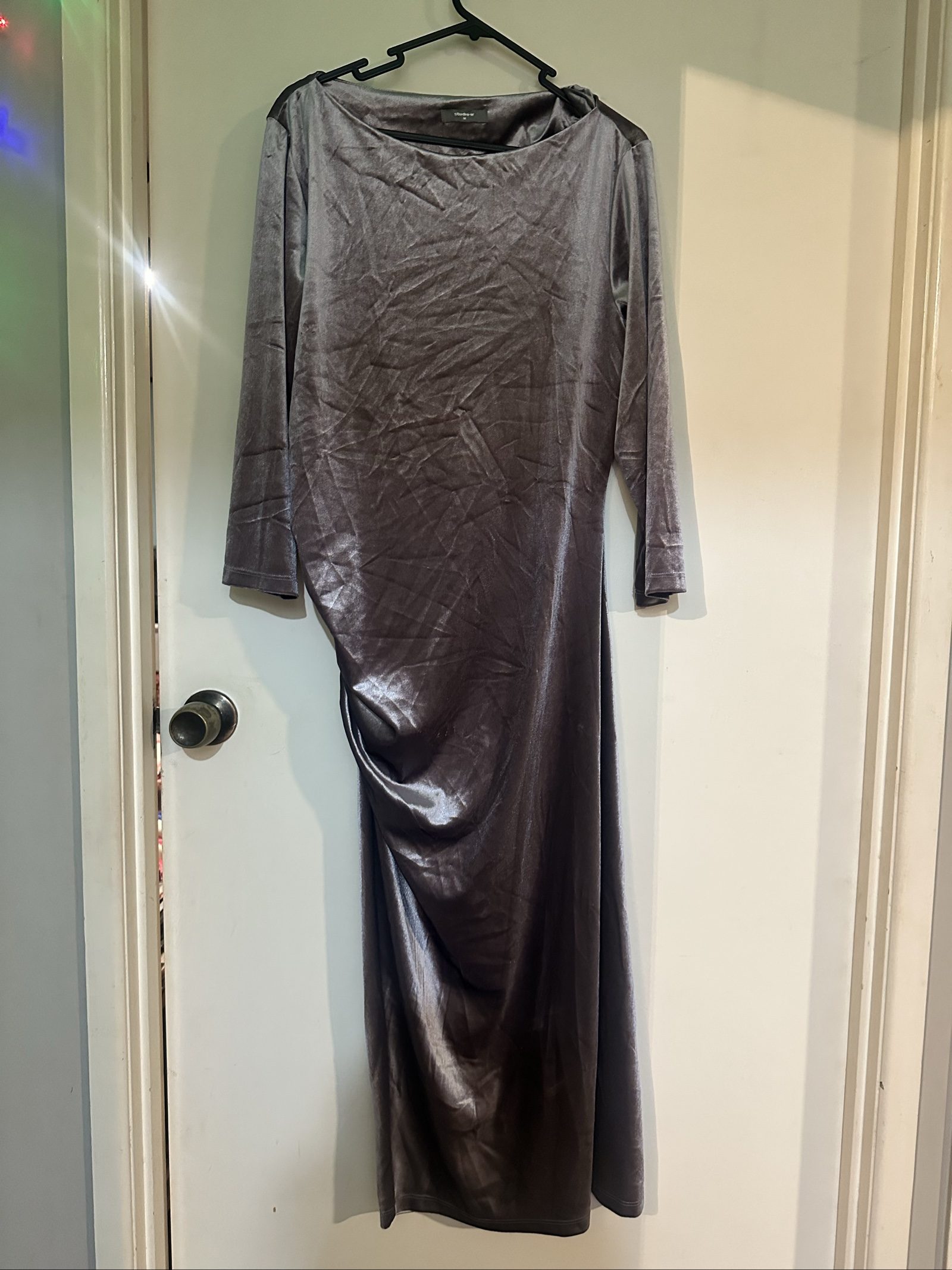 Studio W Grey Velvet Long Sleeve Midi Dress Medium
