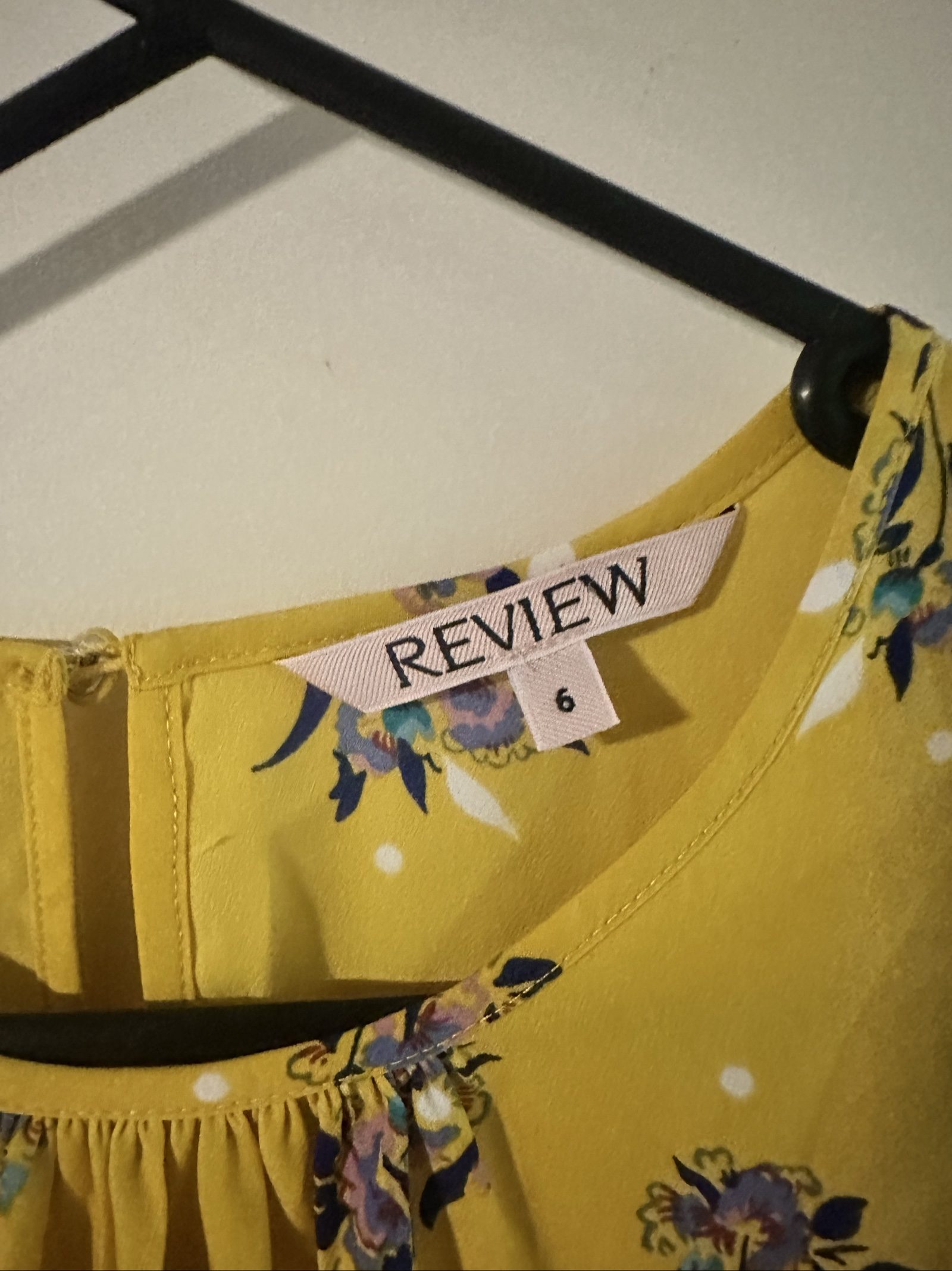 Review Women's Yellow Floral Long Sleeve Blouse Size 6 image 2