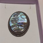 Vintage Sterling Silver & Abalone Shell Oval Brooch. b4