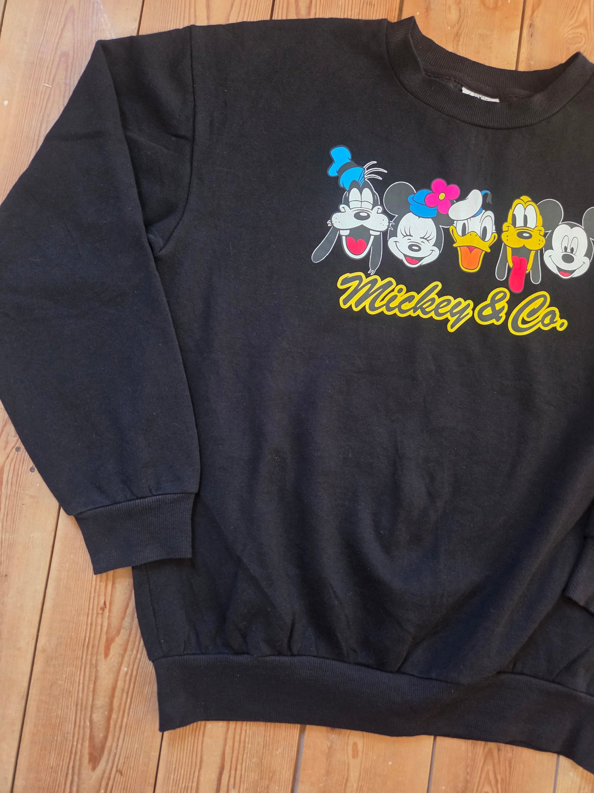 Vintage 90s Disney Mickey & Co Friends Black Crewneck Sweatshirt Size S image 9