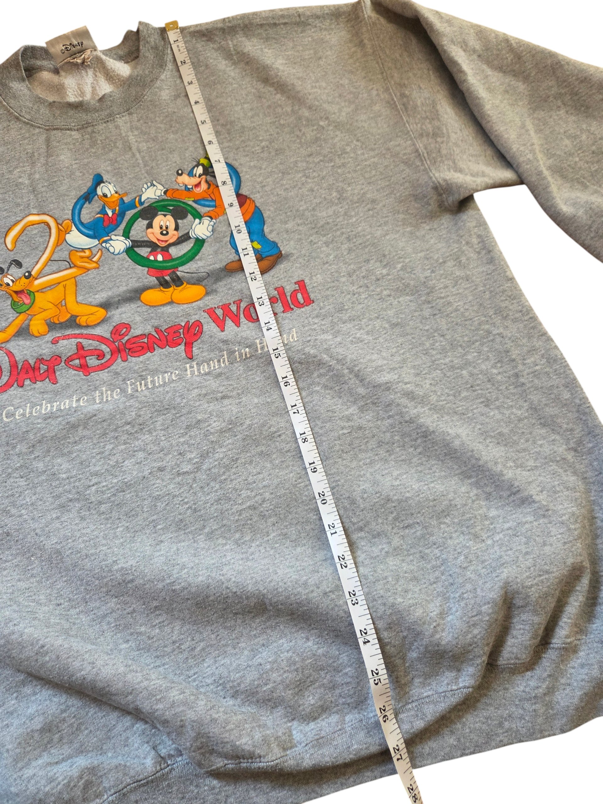 Vintage 1999/2000 Walt Disney World Mickey & Friends Millennium Sweatshirt L USA image 3