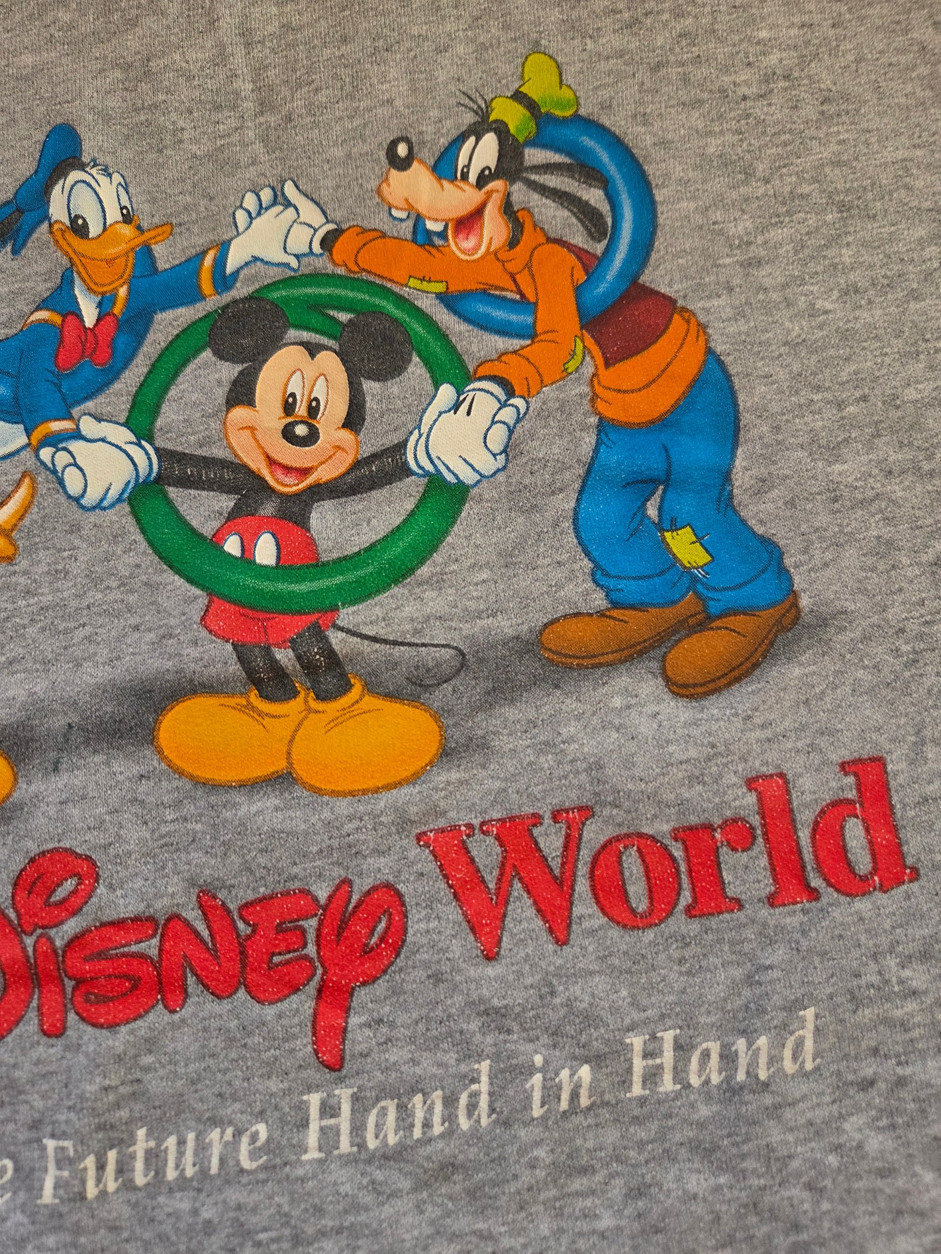 Vintage 1999/2000 Walt Disney World Mickey & Friends Millennium Sweatshirt L USA image 9