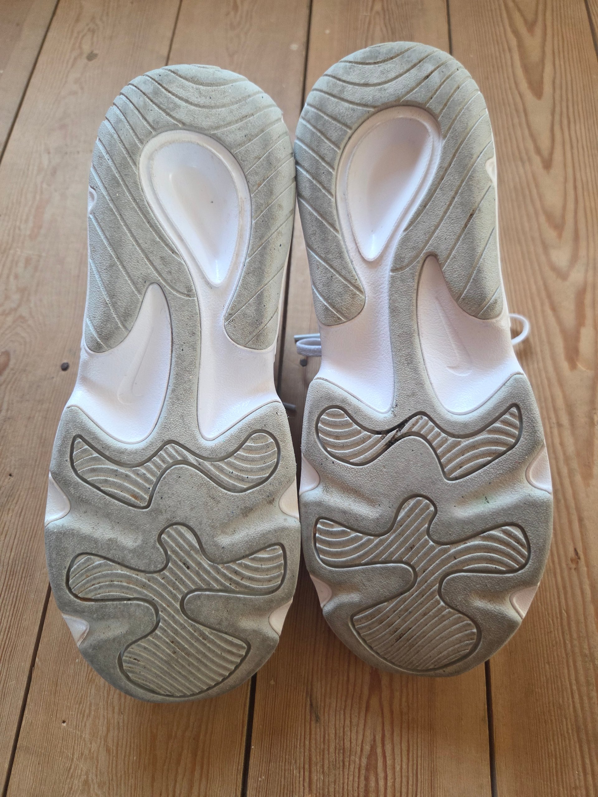 Nike Tech Hera White Photon Dust Women’s UK 5.5 Trainers DR9761-100 image 3