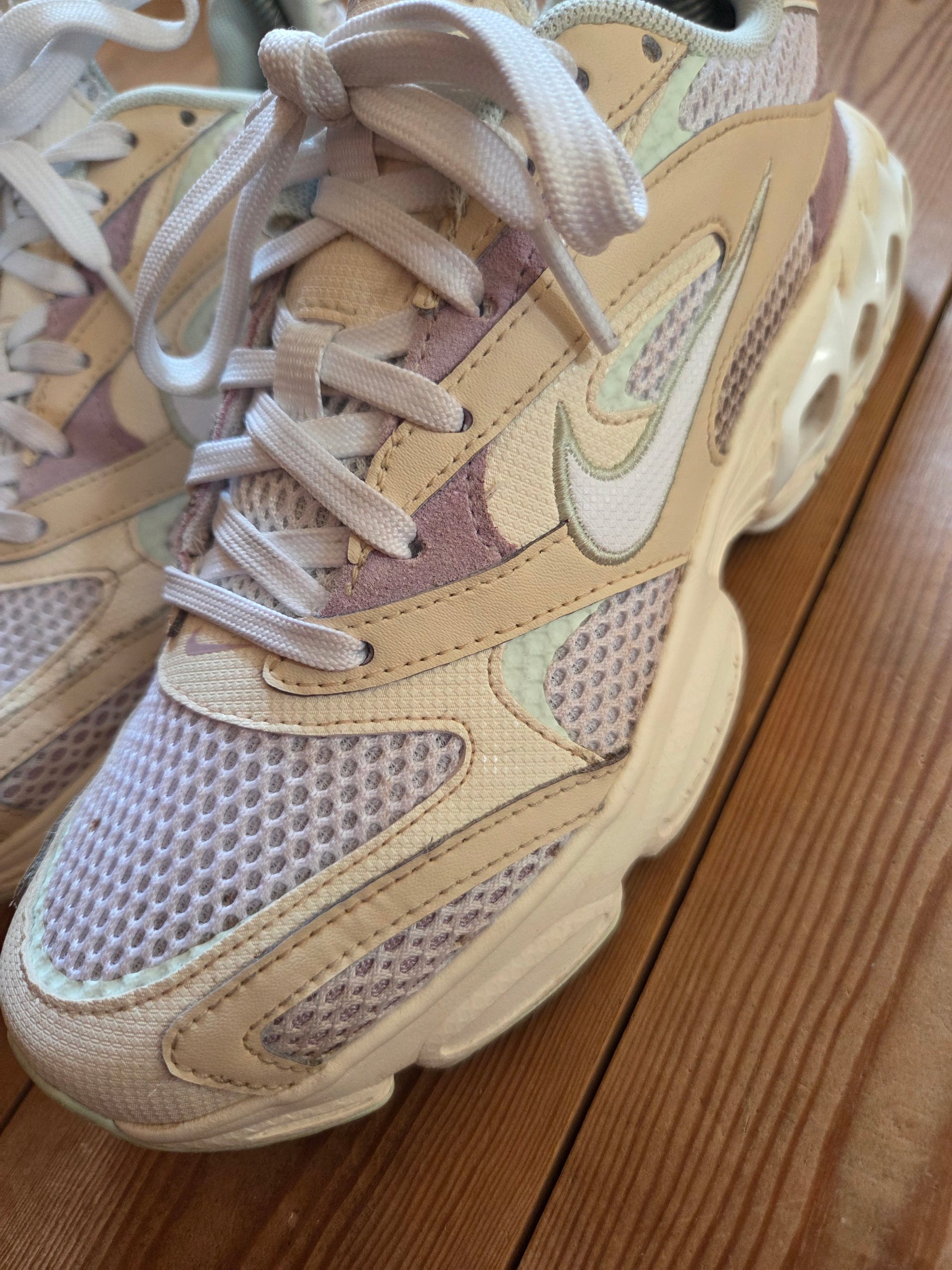 Nike Zoom Air Fire ‘Pearl White Iced Lilac’ Women’s UK 4 Trainers CW3876-200 image 7