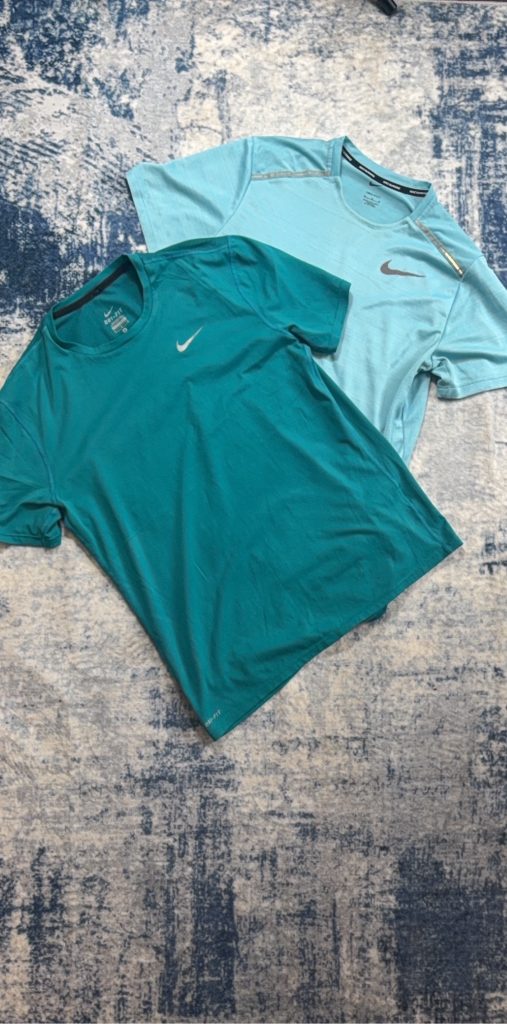 Nike Men's Teal & Light Blue Dri-FIT Running T-Shirts Medium