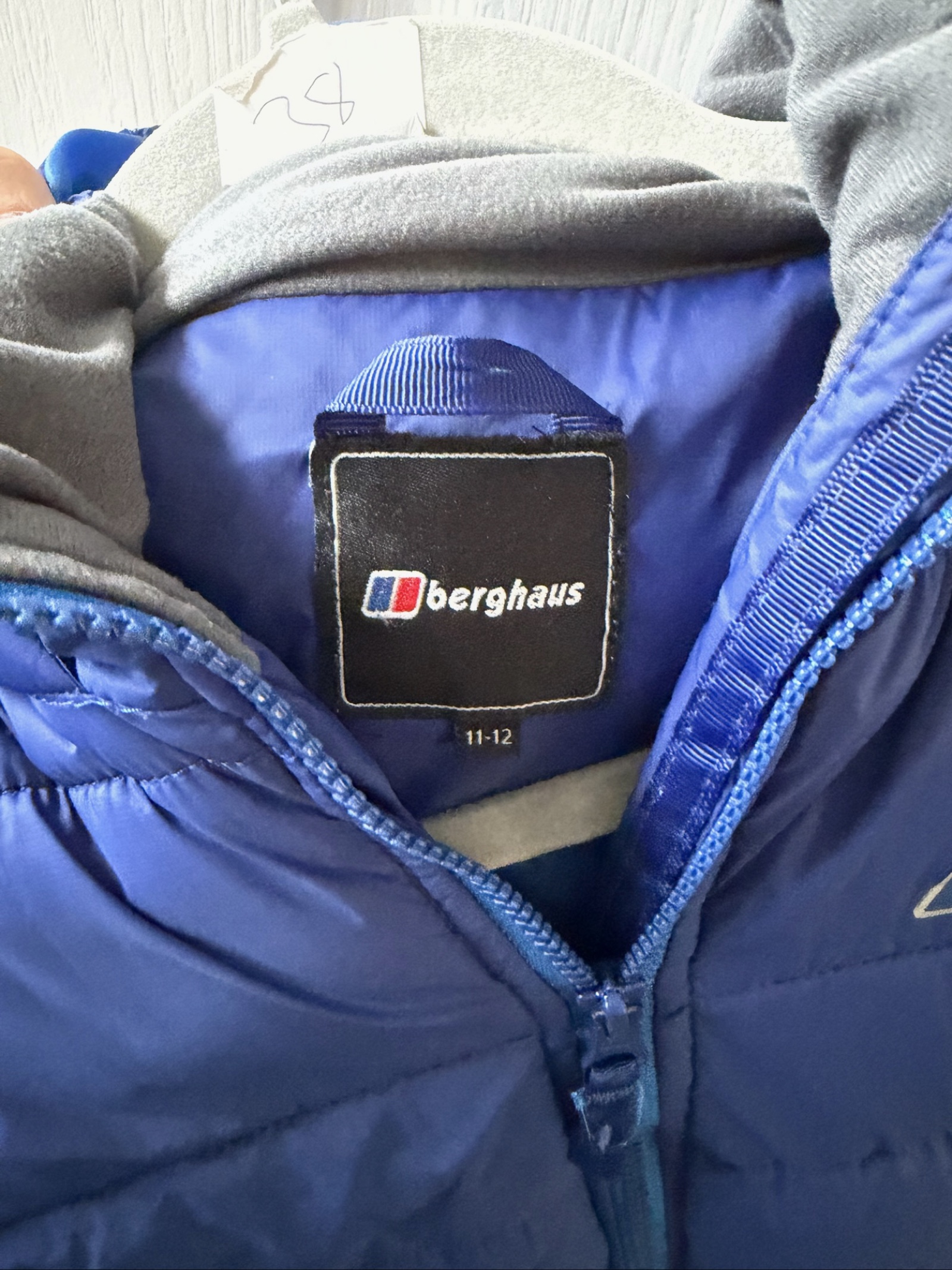 Berghaus Kids' Blue Puffer Jacket 11-12 Years image 2