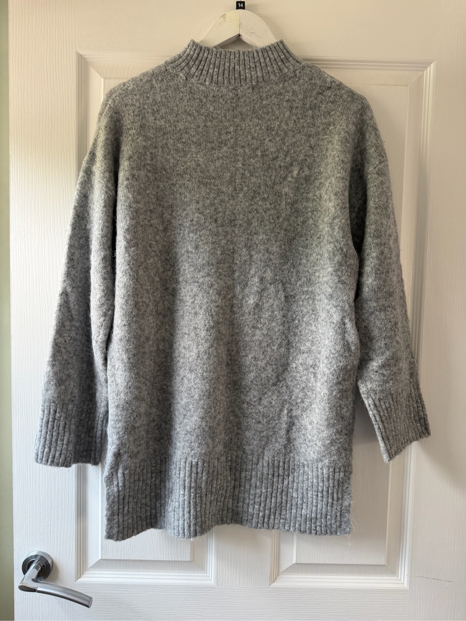 Tu Woman Grey Knit Sweater Small Wool Blend image 5