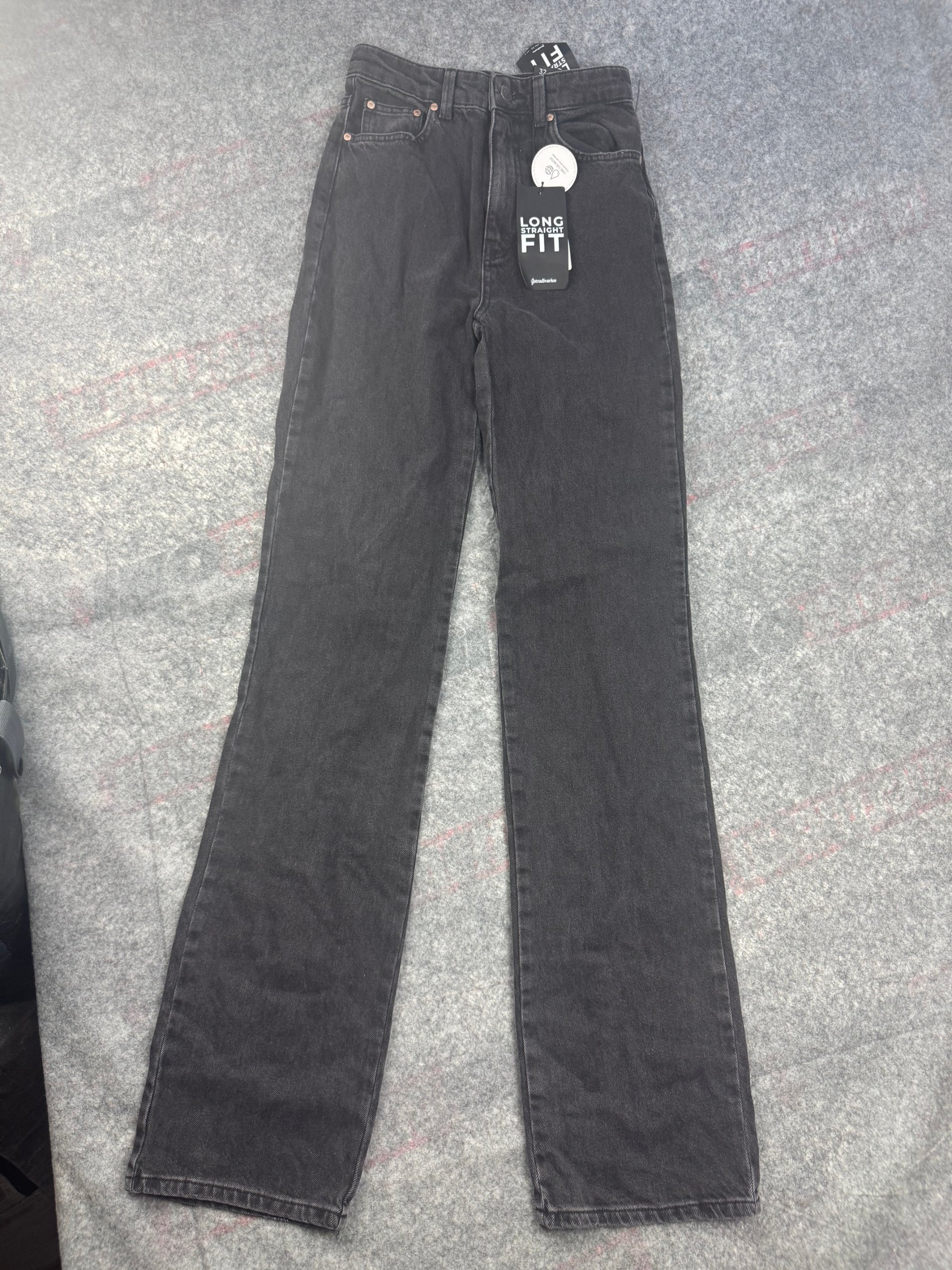 Stradivarius Black Long Straight Fit Jeans W32 UK 4