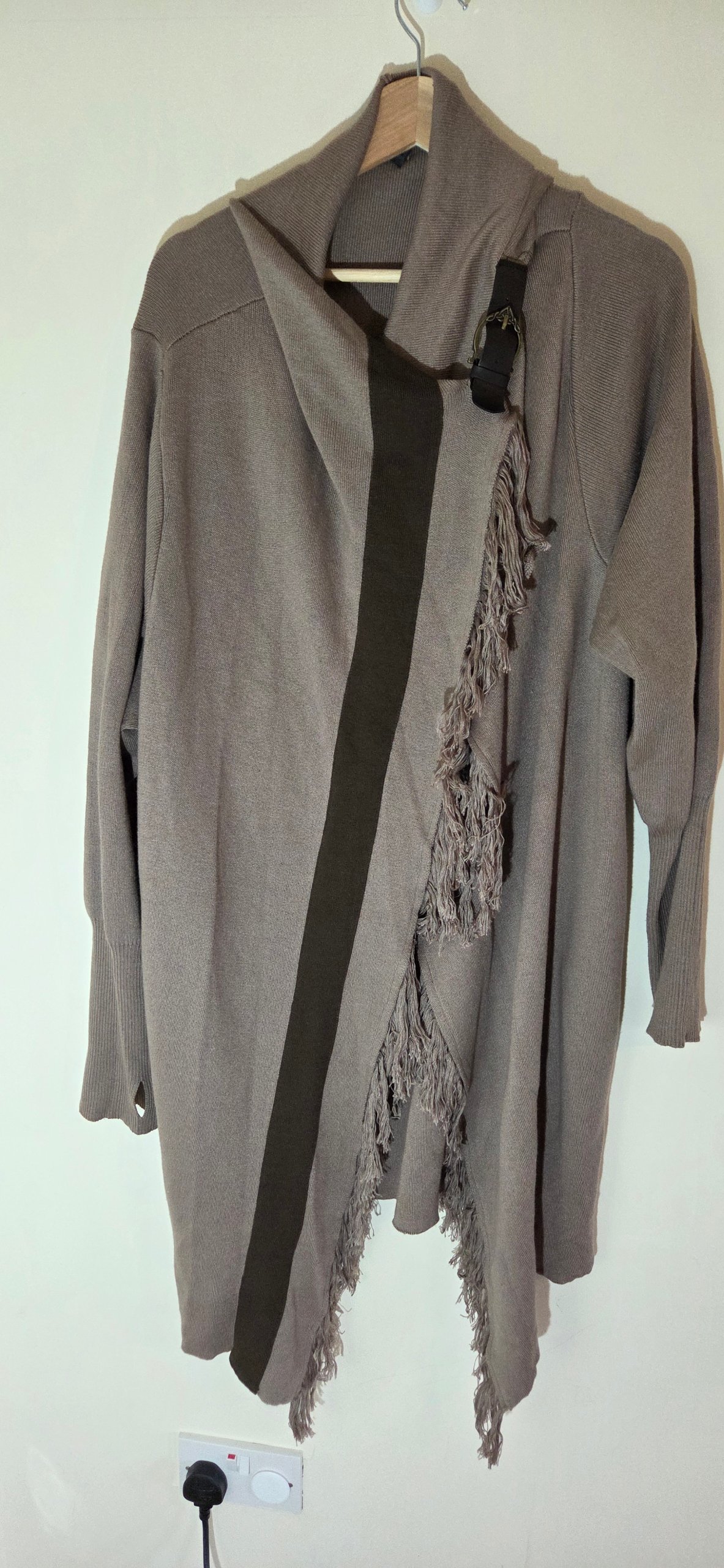 OUTLANDER TORRID Fringe Buckle Knit Cardigan Coat Claire Fraser Taupe Plus Size 5 / 5X image 6