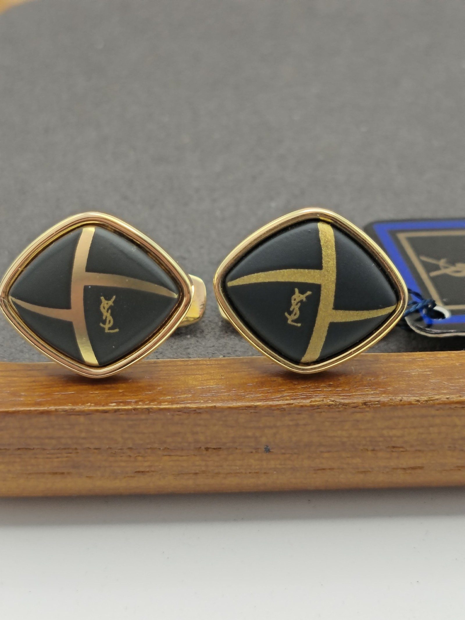 Yves Saint Laurent Men's Black & Gold Cufflinks & Tie Clip Set image 4