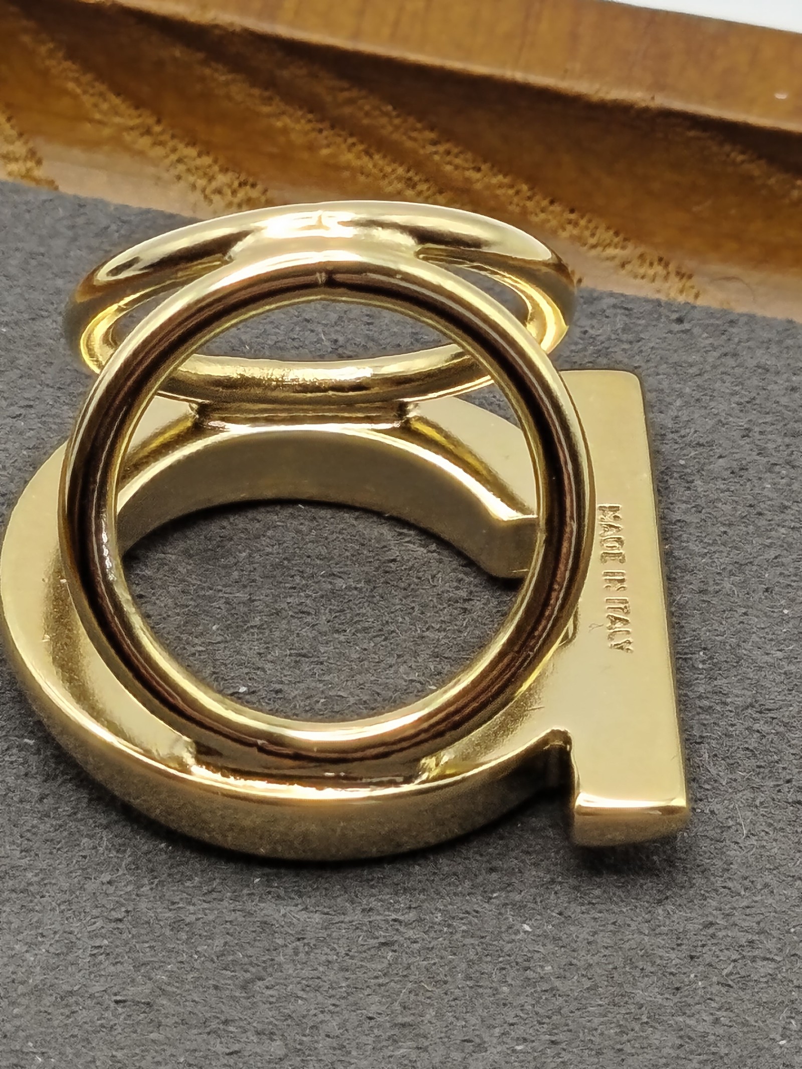 Salvatore Ferragamo Scarf Ring image 7