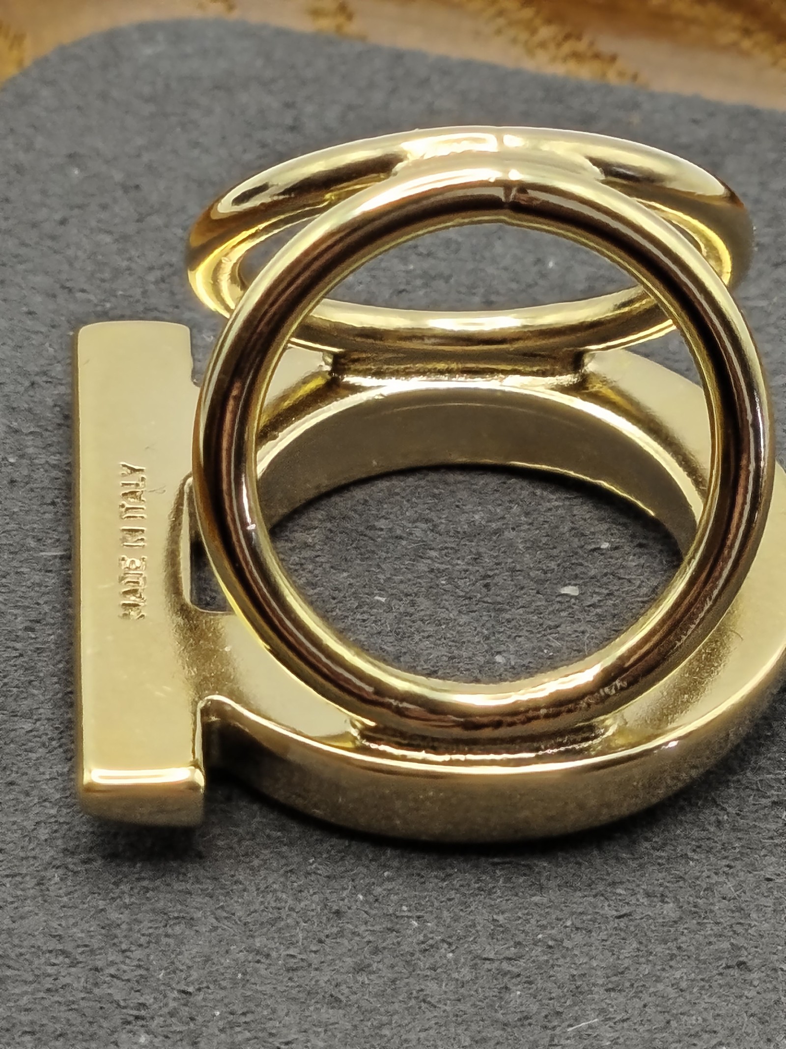 Salvatore Ferragamo Scarf Ring image 8