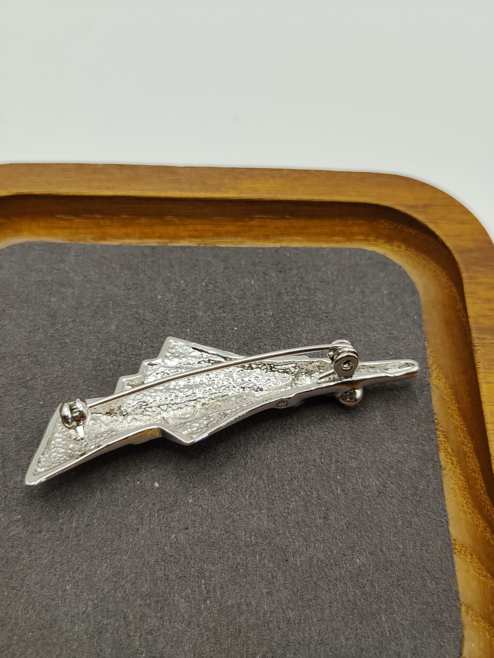Vérité Women's Silver Tone & Faux Pearl Art Deco Fan Brooch Other image 6