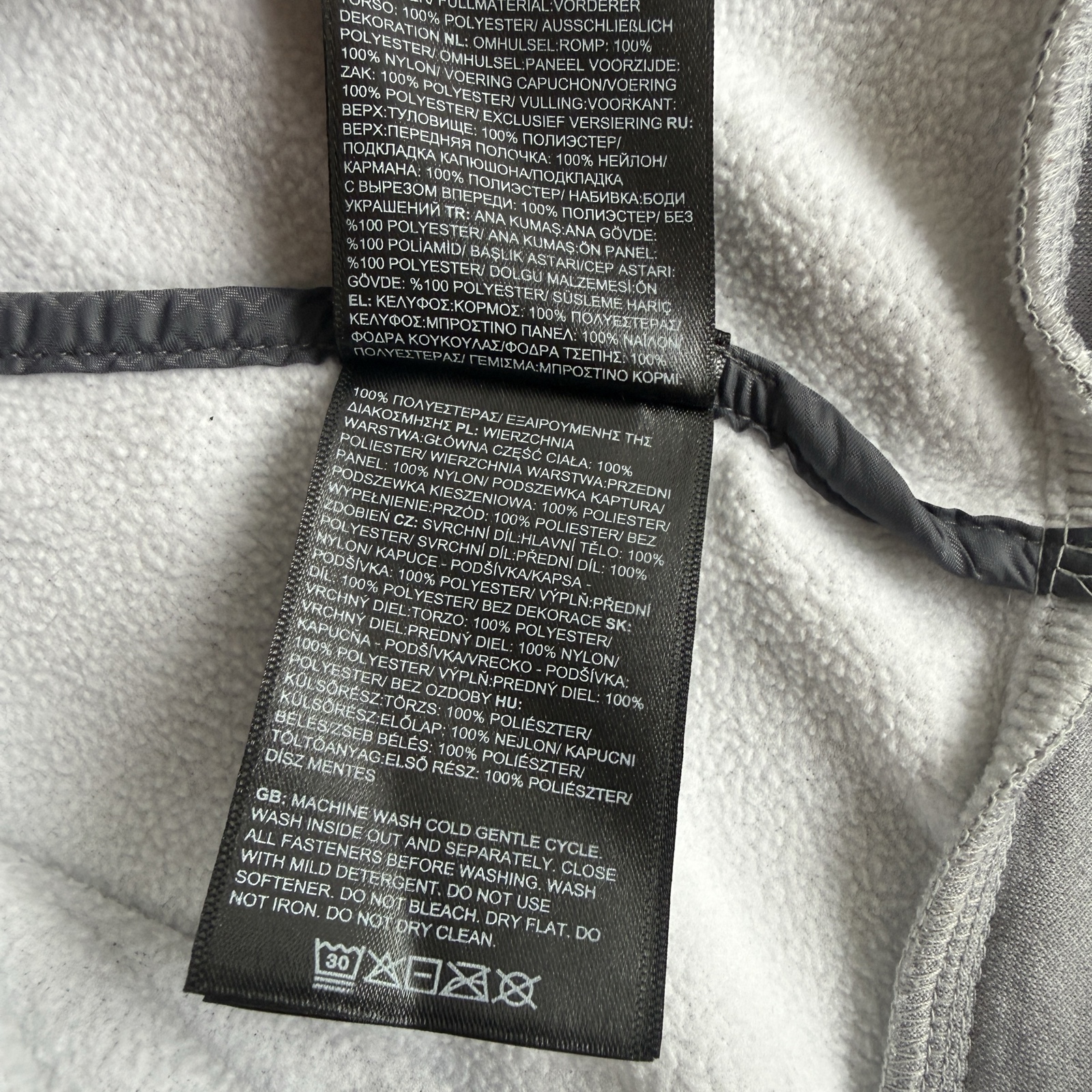 The North Face Boys XL 18-20 Grey Hybrid Quilted Full Zip Hooded Jacket image 10