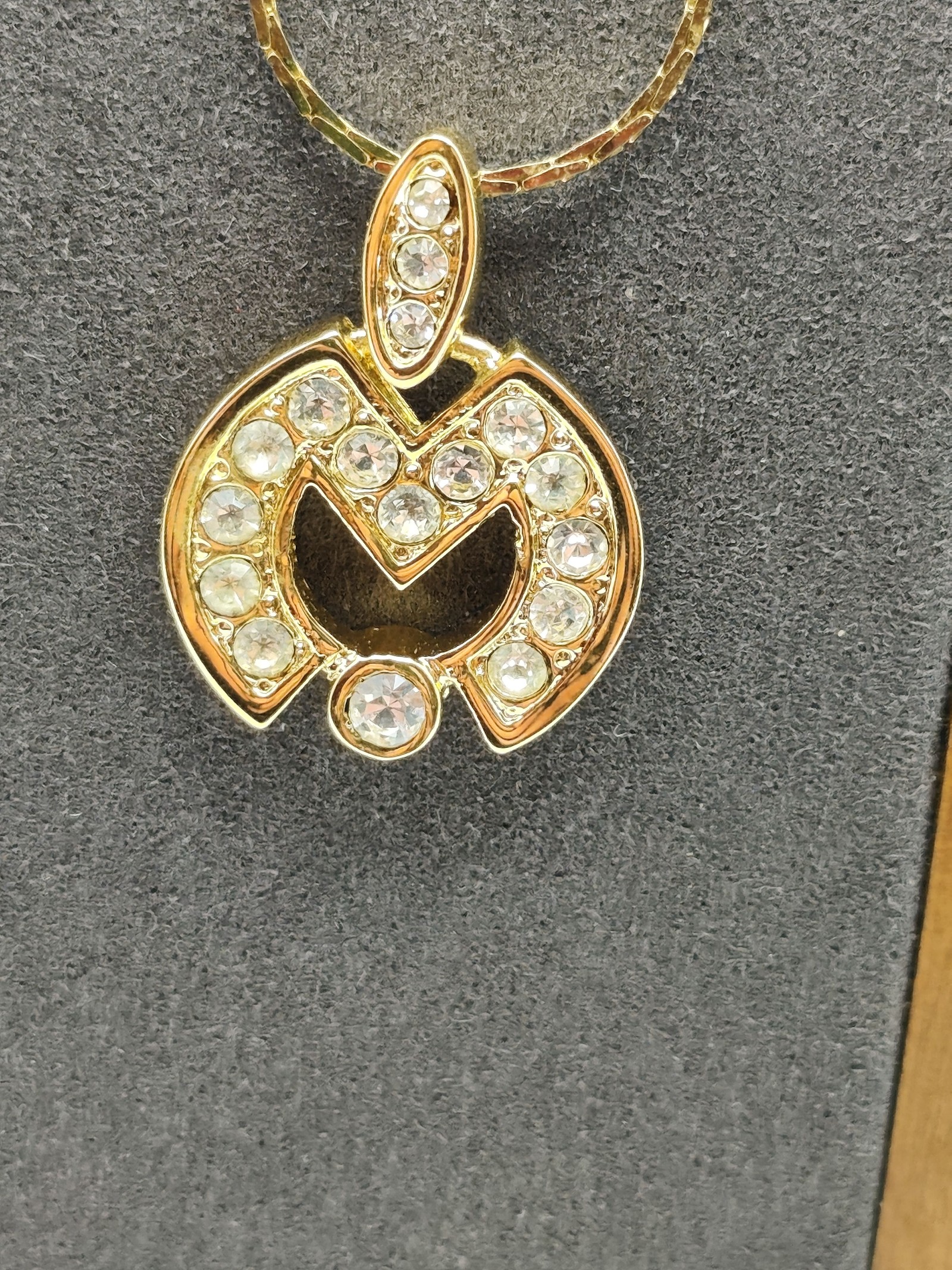 Menard Women's Gold Tone Crystal Pendant Necklace Other image 2