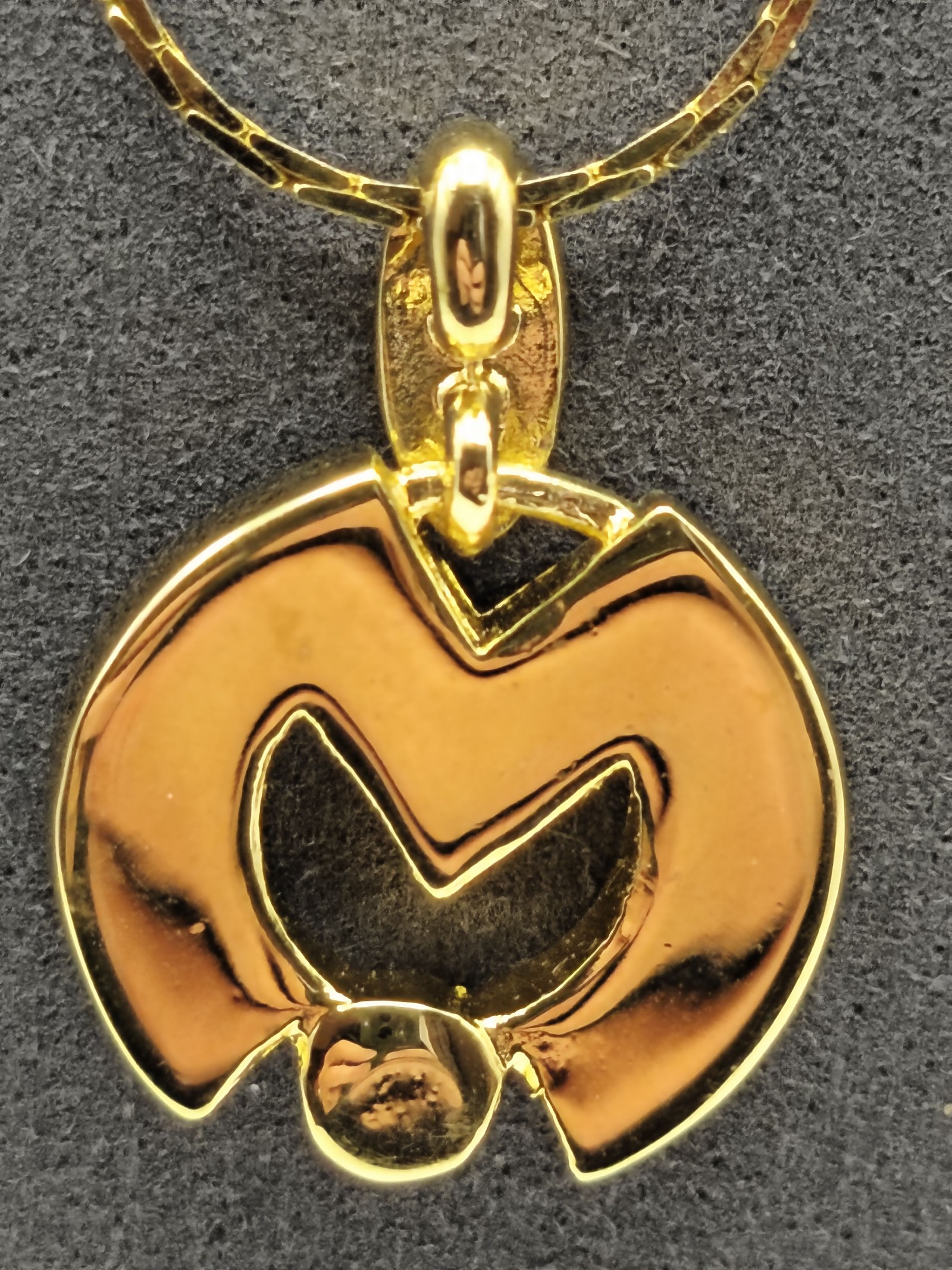 Menard Women's Gold Tone Crystal Pendant Necklace Other image 6