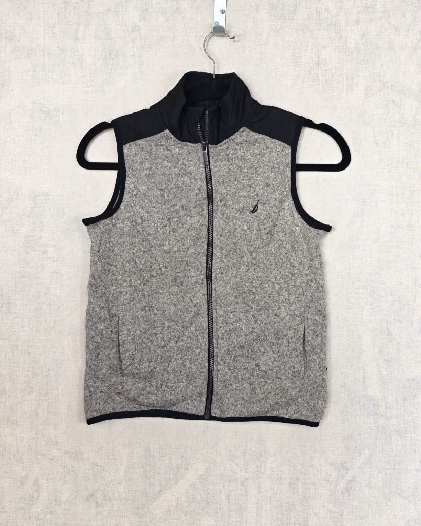 Nautica Grey & Black Sleeveless Fleece Vest Small 8 Gorpcore Sailing