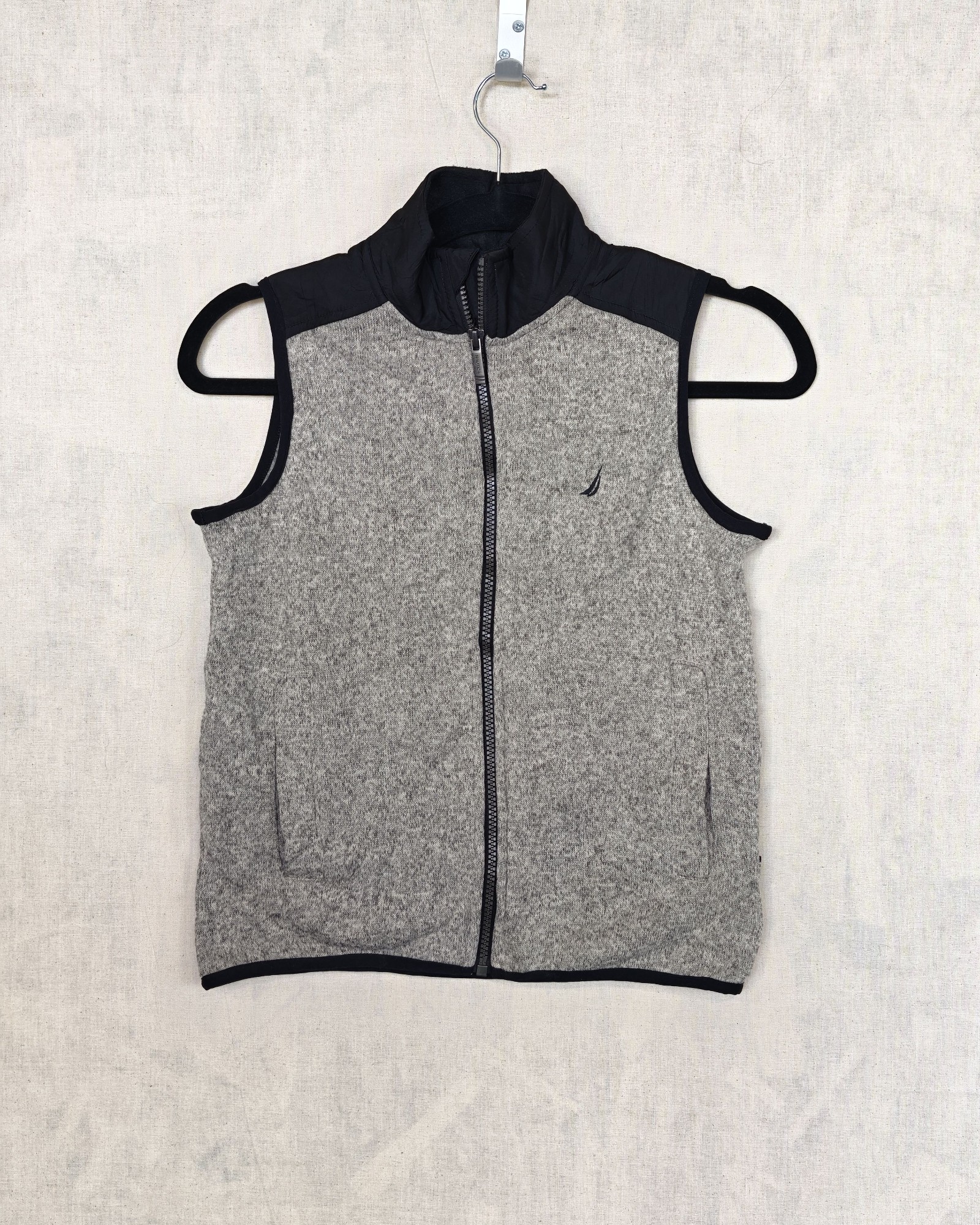 Nautica Grey & Black Sleeveless Fleece Vest Small 8 Gorpcore Sailing