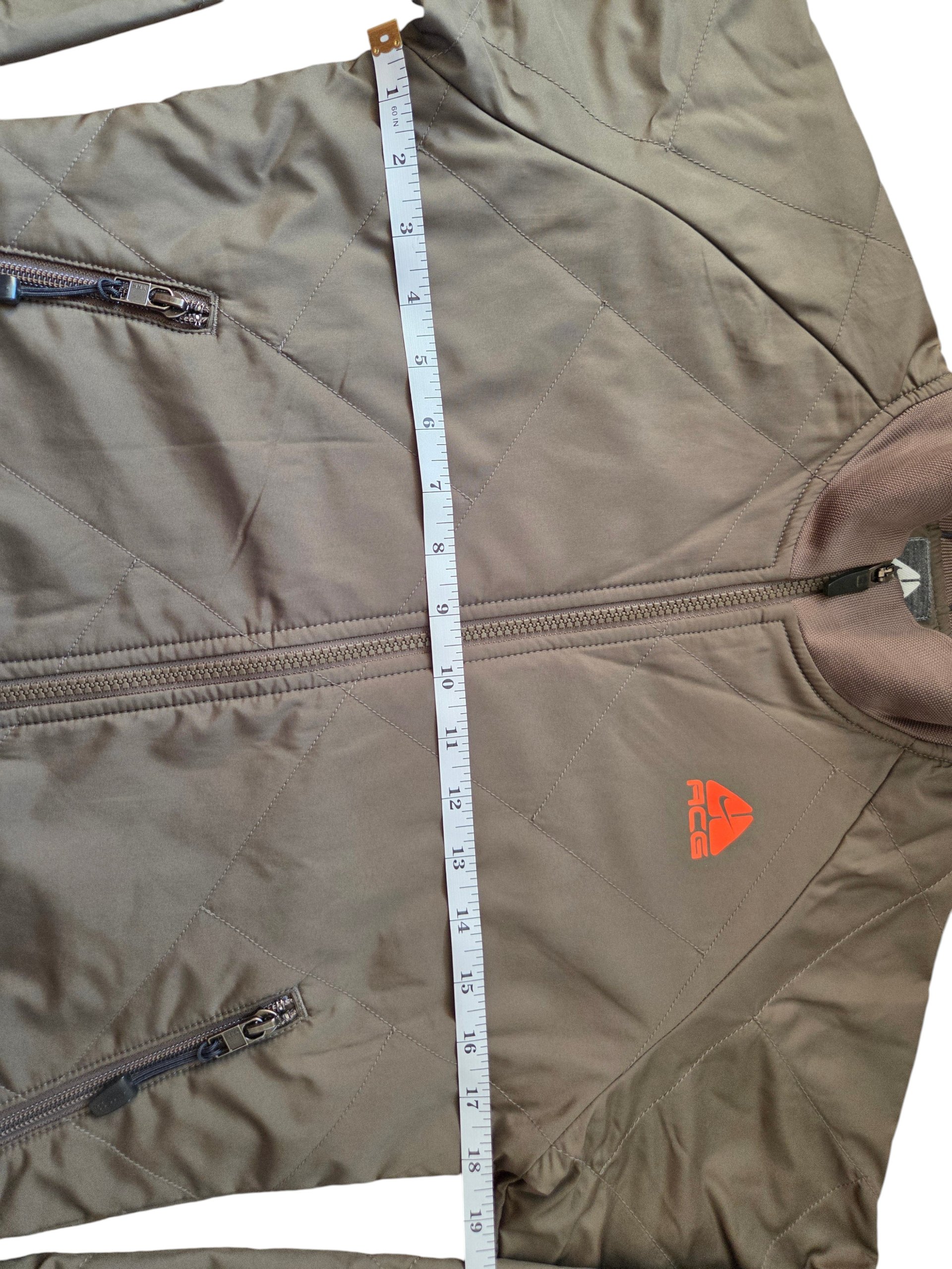 Nike ACG Thermal Layer 2 Women’s Quilted Jacket Taupe Brown Orange Size S image 4