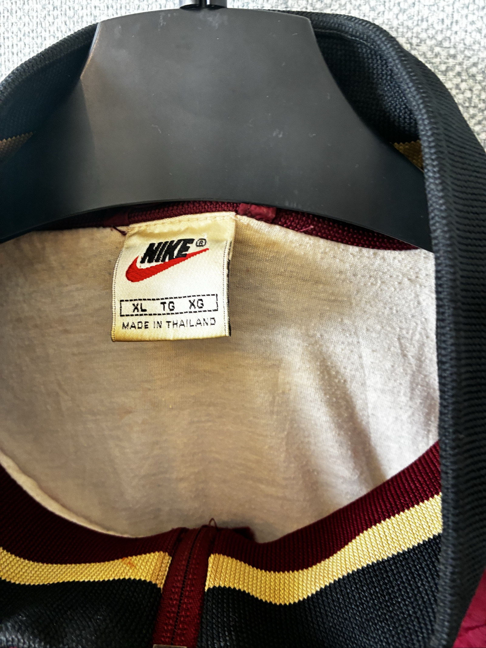 Nike Men's Burgundy Zip Neck Sweatshirt XL Made in Thailand image 2