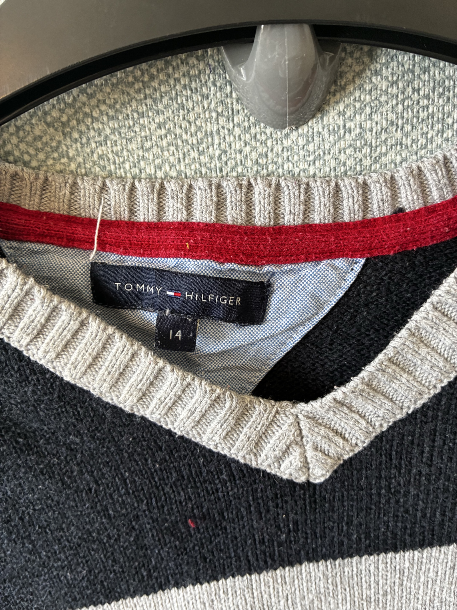 Tommy Hilfiger Black & Beige Striped V-Neck Sweater 14 image 3