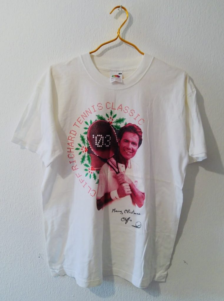 Bnwot Fruit of the Loom White Cliff Richard Tennis Classic Graphic T-Shirt M All seasons