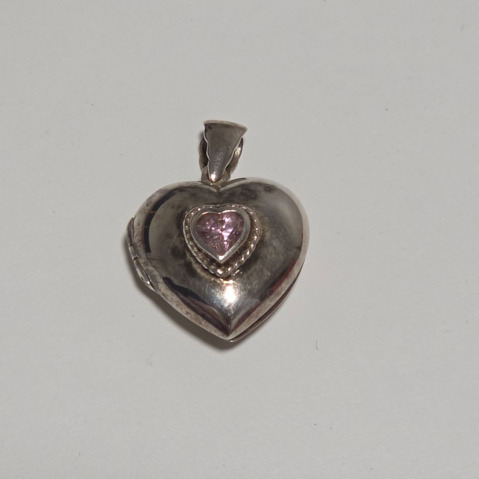925 Silver Heart Locket Pendant . B4