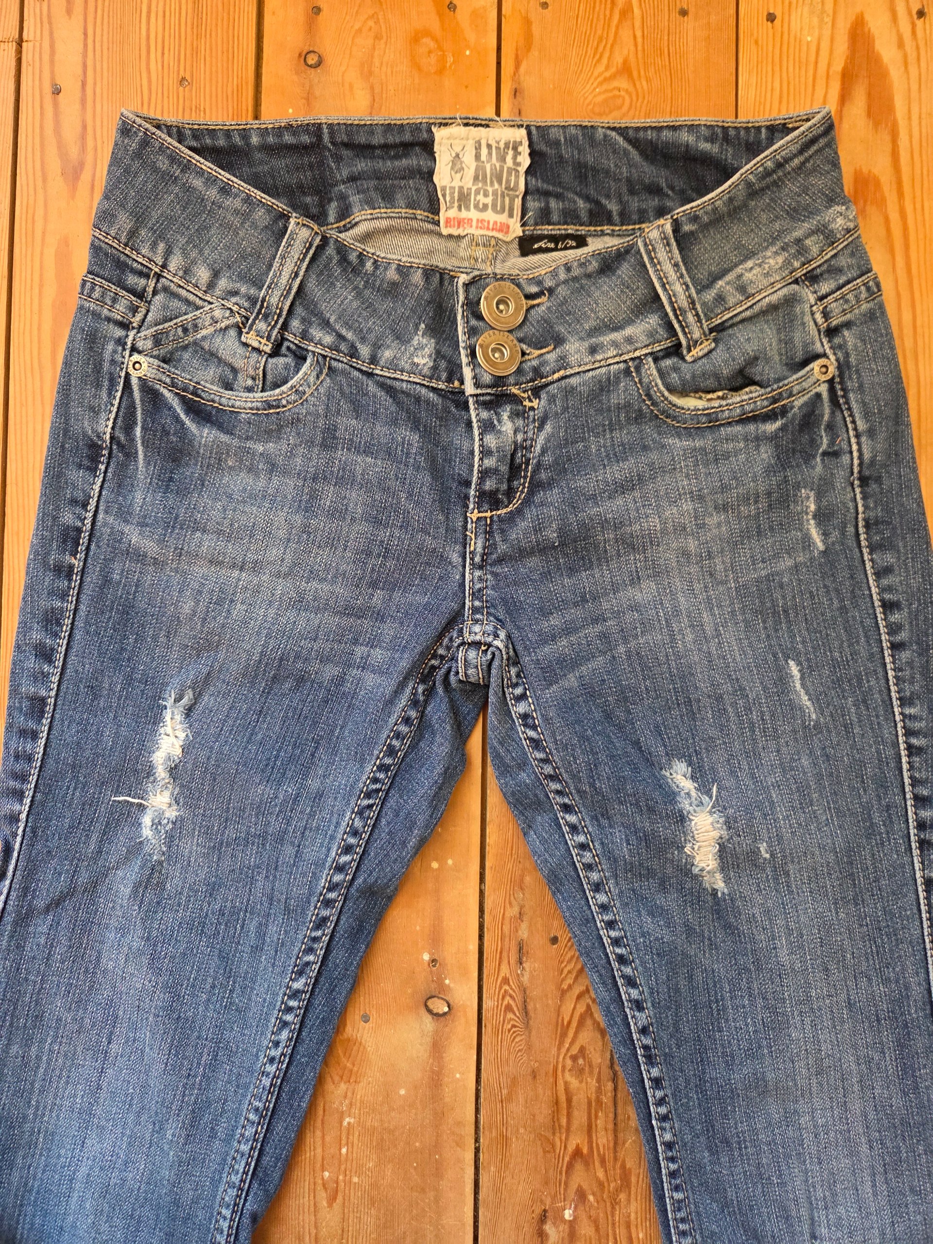 Vintage Y2K River Island Live and Uncut Low Rise Distressed Blue Jeans UK 6 W32 image 10