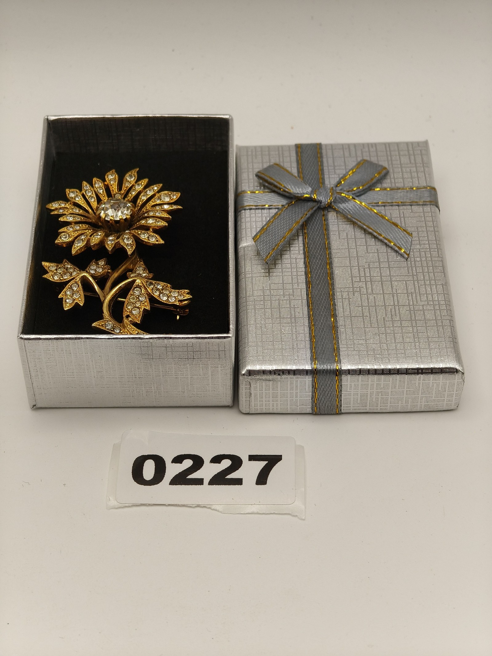 A&SR Gold-tone Floral Brooch with Clear Rhinestones Women