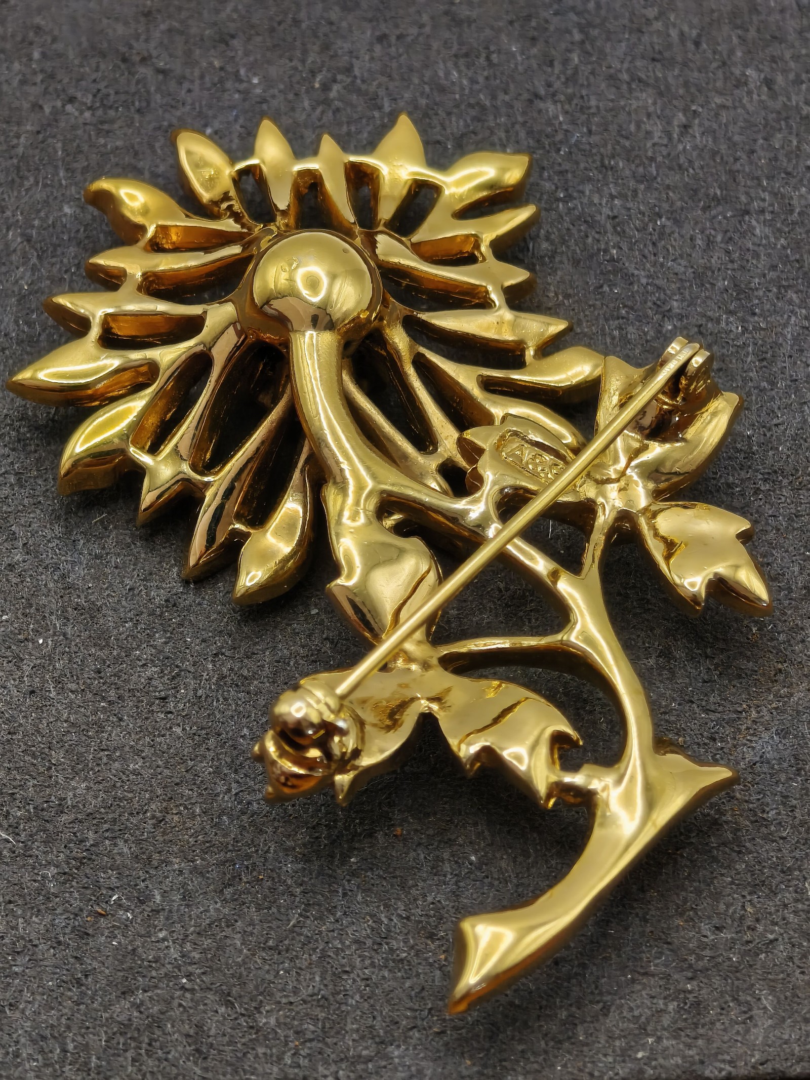 A&SR Gold-tone Floral Brooch with Clear Rhinestones Women image 9