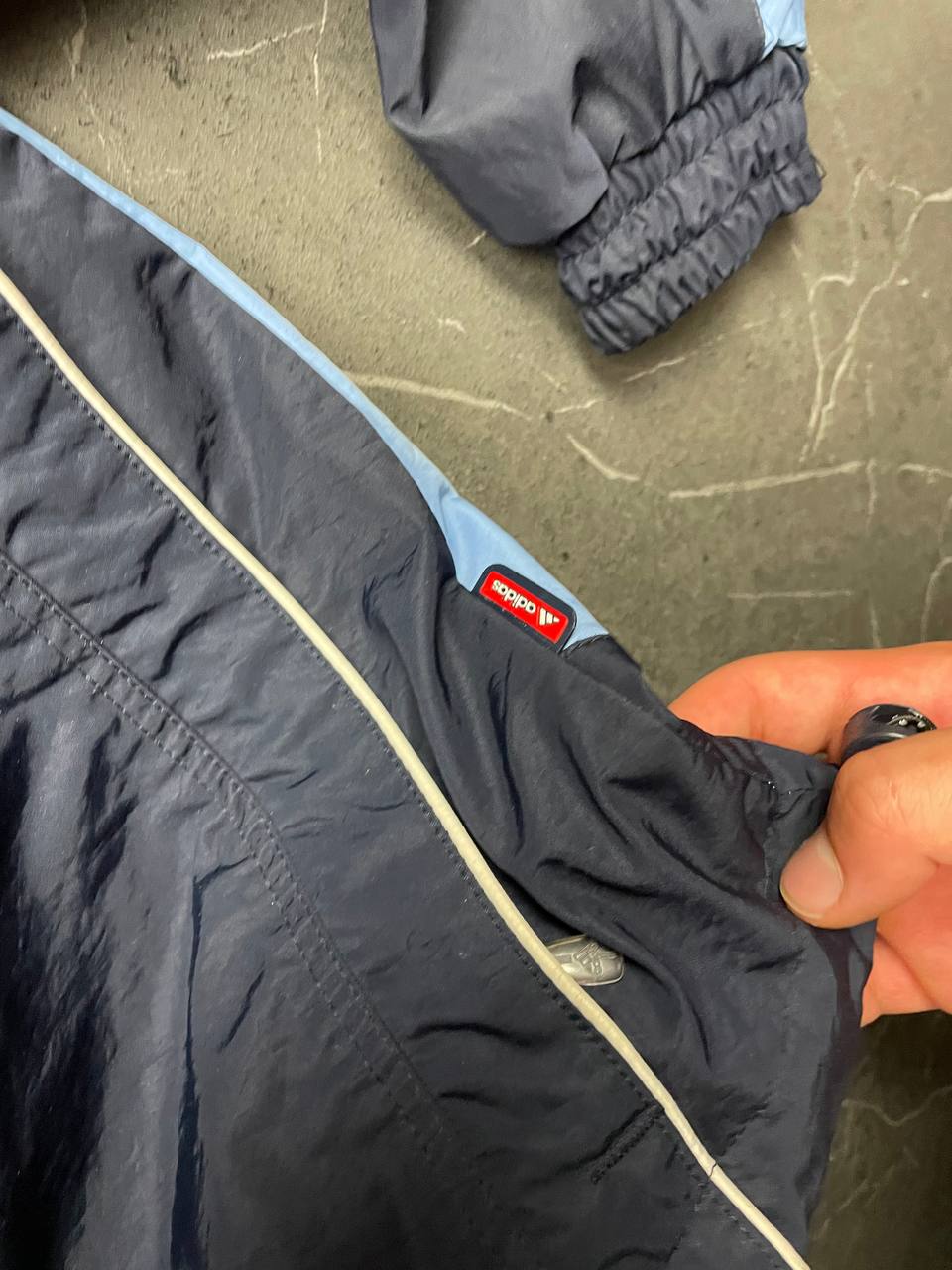 Adidas Navy & Blue Tracksuit Medium Lightweight Full Zip Jacket & Pants image 7