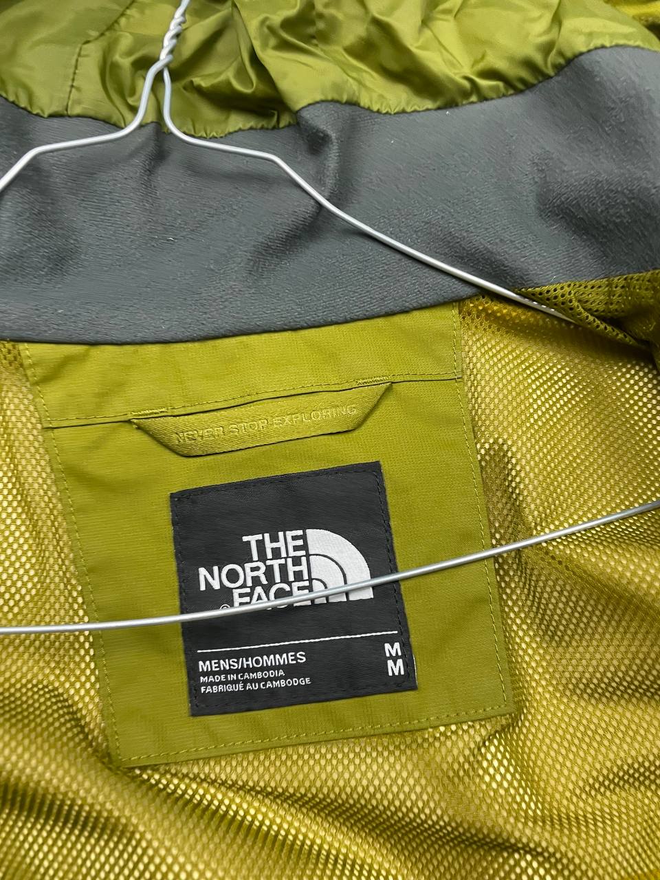 The North Face Green Hooded Windbreaker Jacket Large image 10