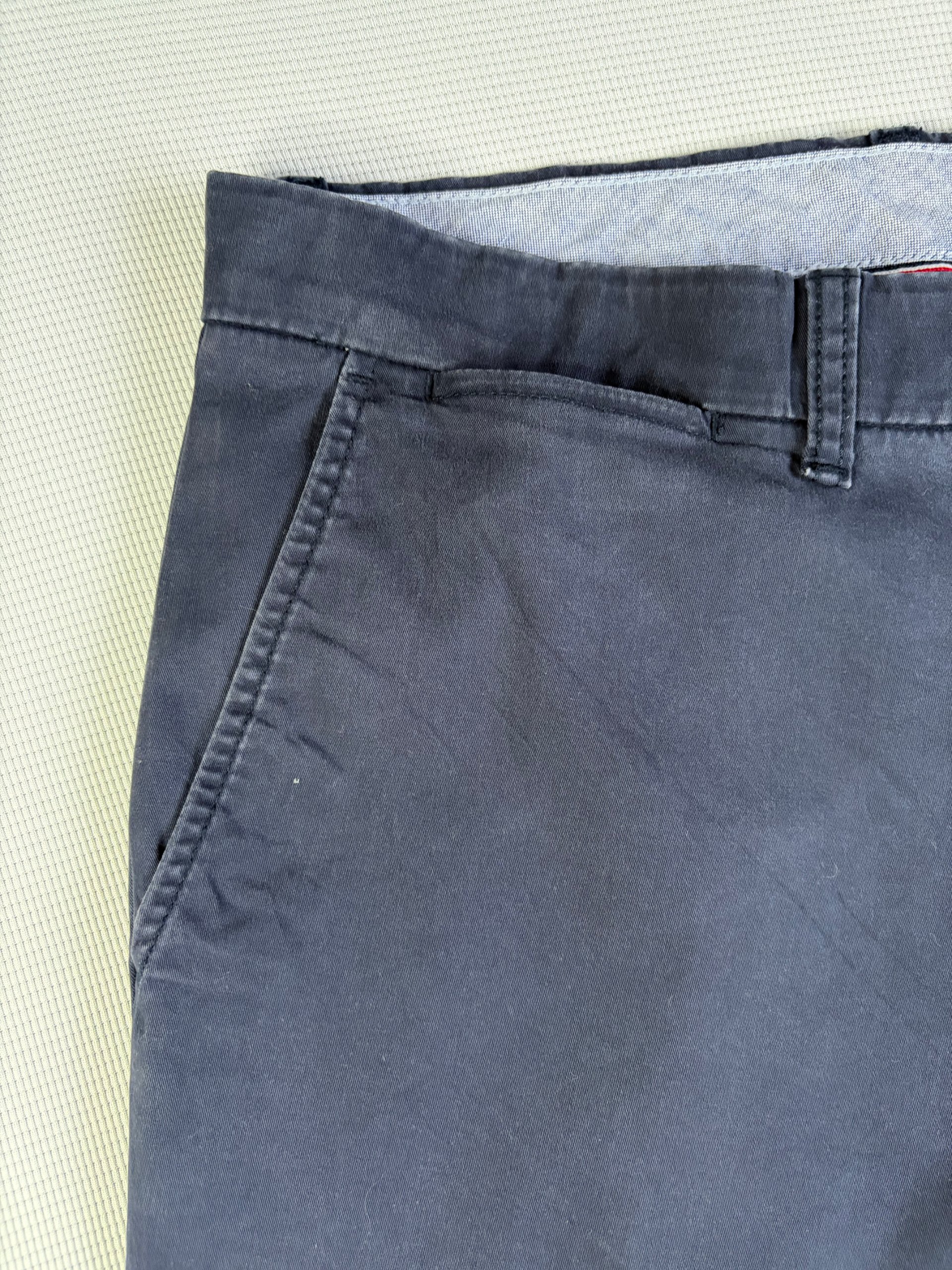 Tommy Hilfiger Chinos Navy Slim Fit Mens Size 36/32 Smart Casual image 2