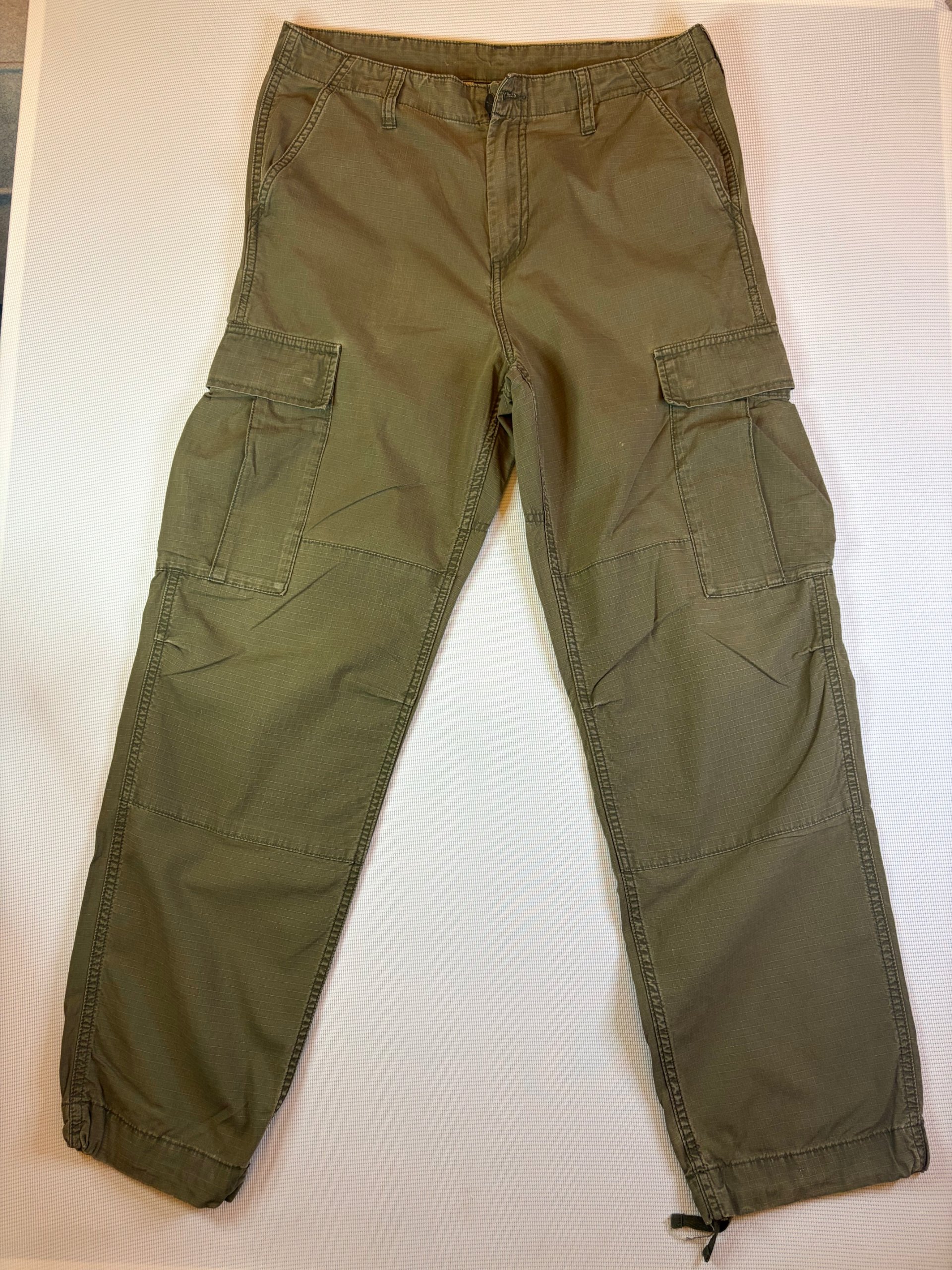 Carhartt WIP Cargo Pants Olive Green Ripstop Mens Size 32x32 Baggy