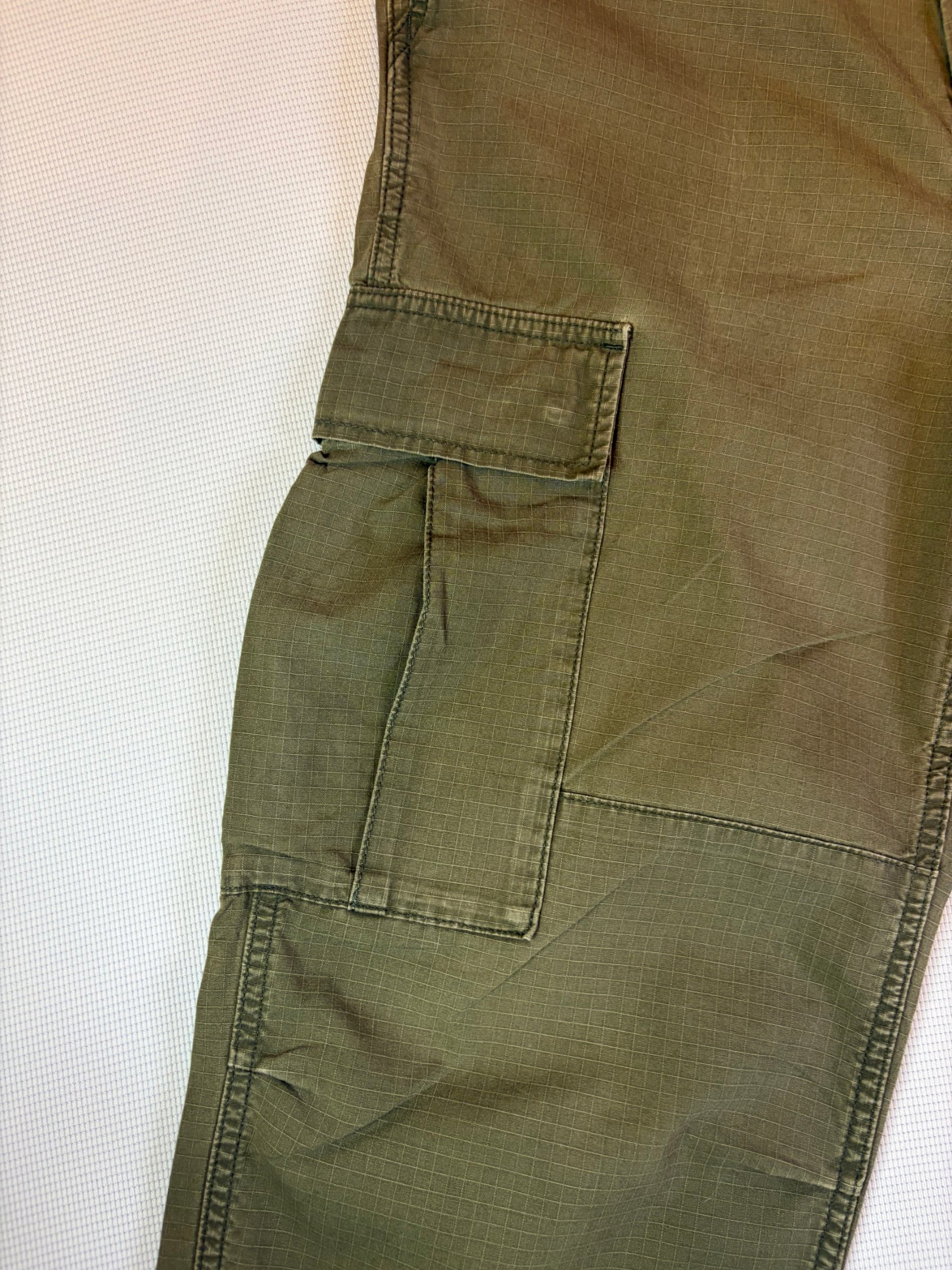 Carhartt WIP Cargo Pants Olive Green Ripstop Mens Size 32x32 Baggy image 2