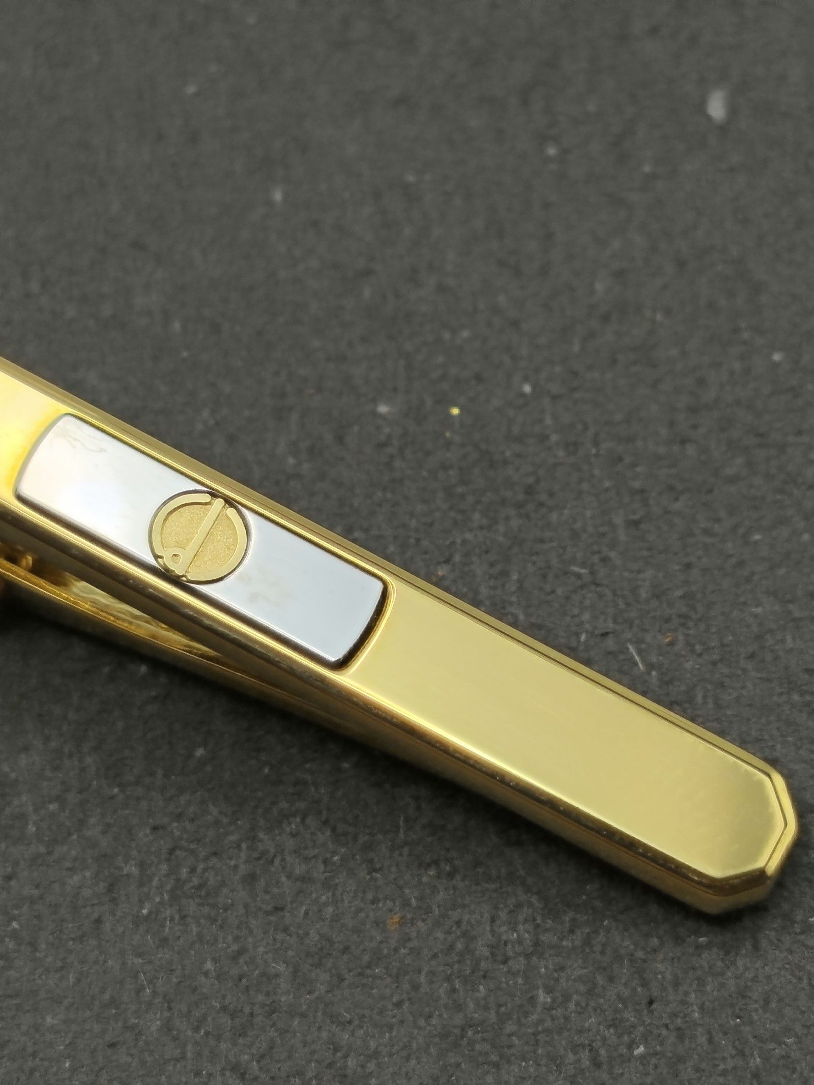 Dunhill Gold Tone & Silver Men’s Tie Clip Bar image 4